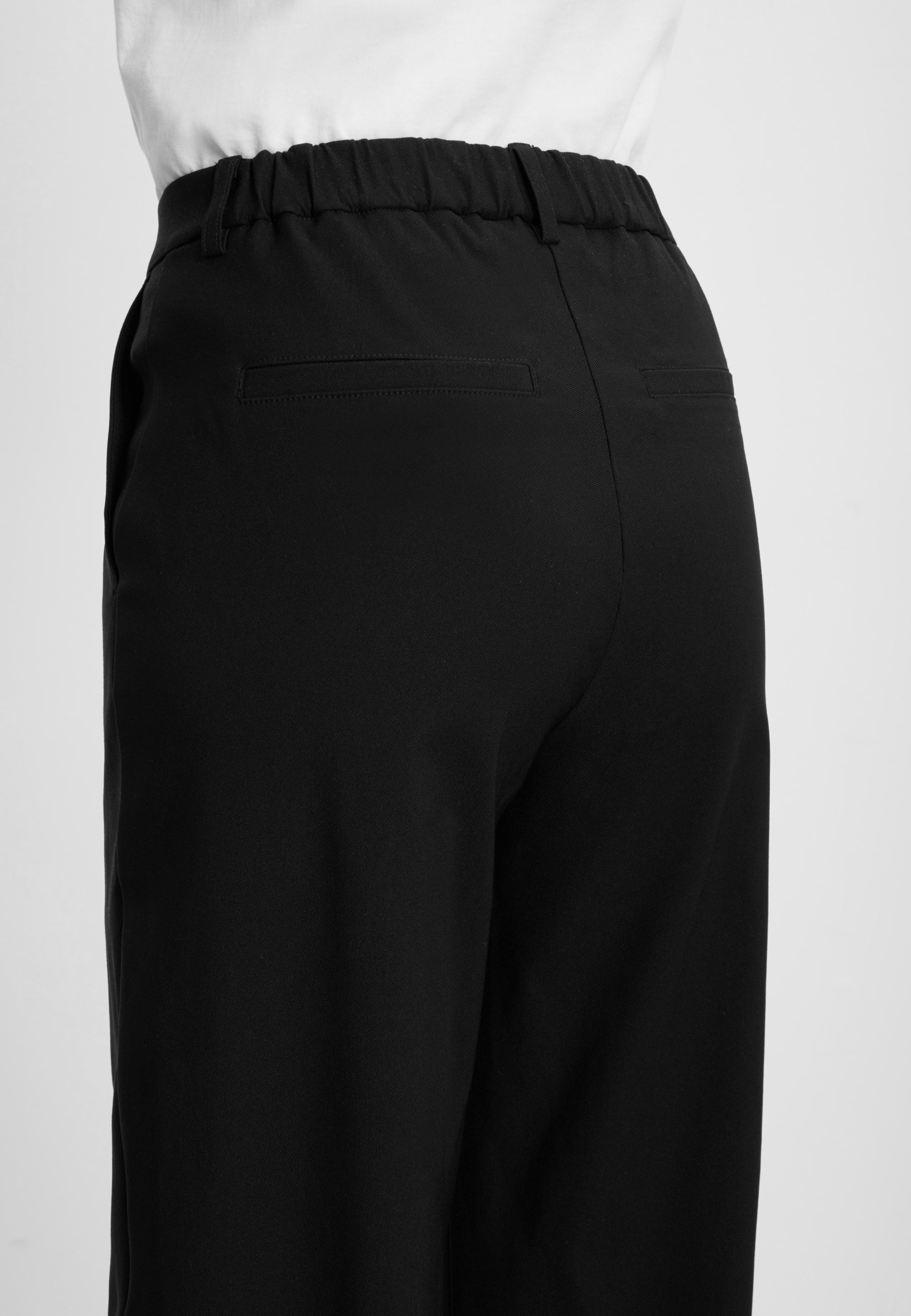 LAURIE Alice Loose ML Loose 99000 Black