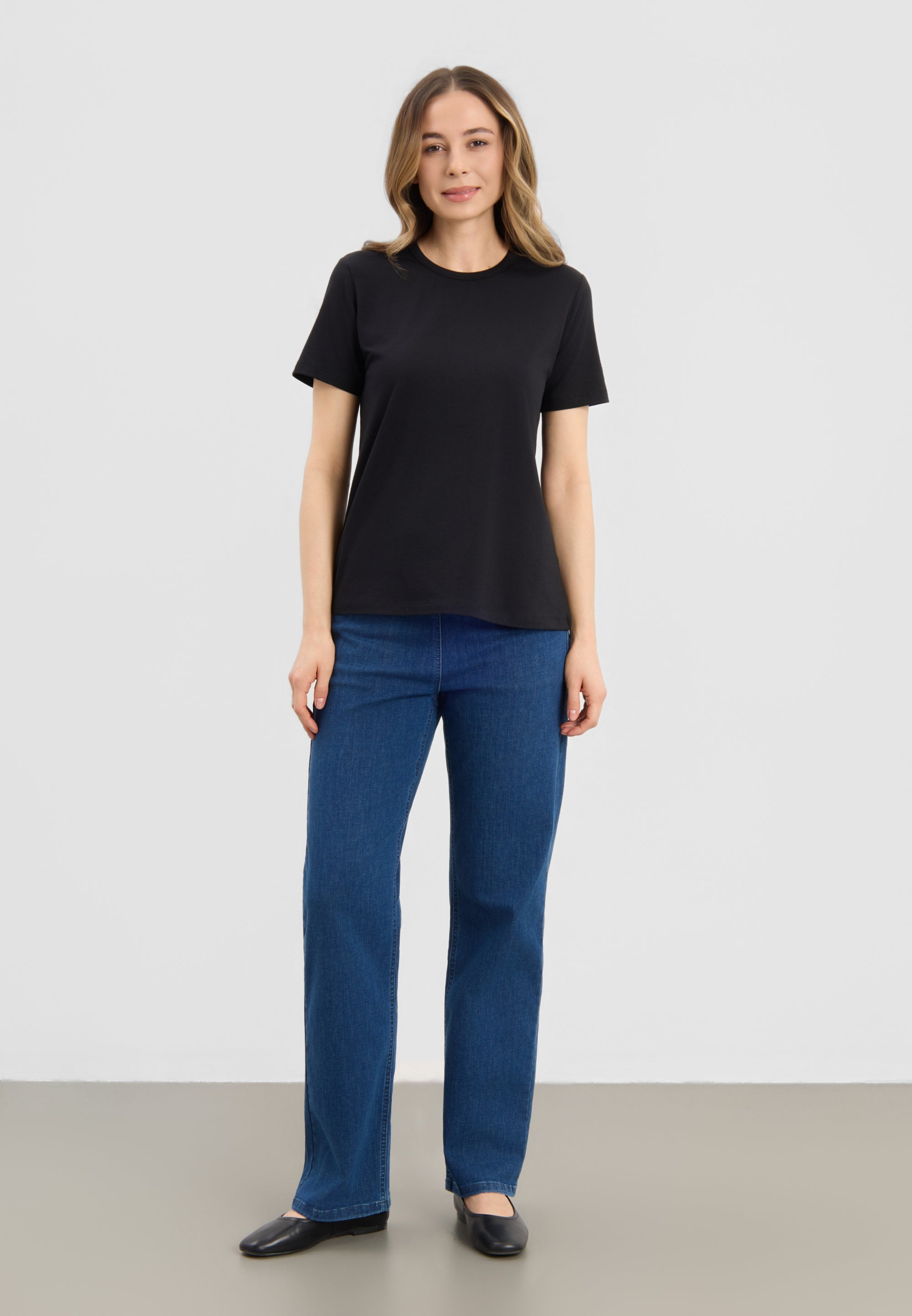 LAURIE Amanda T-Shirt SS Regular 99000 Black