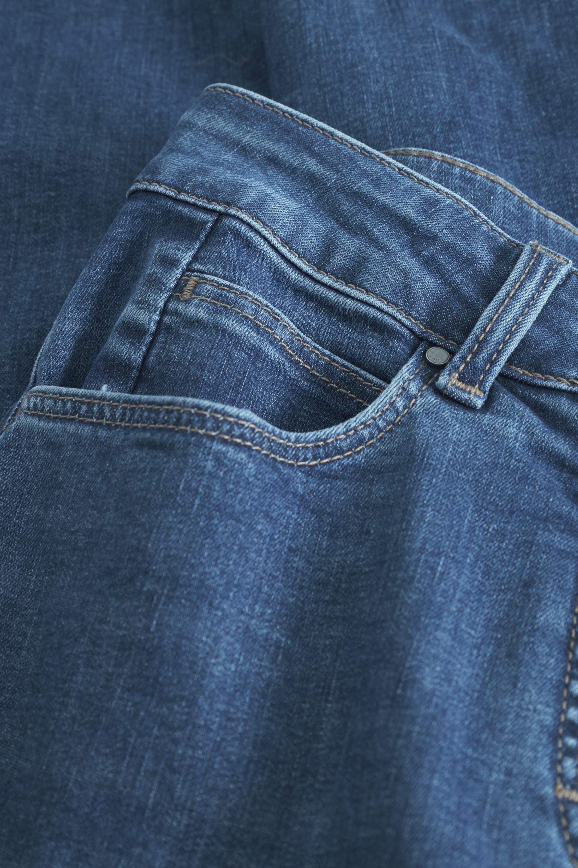 LAURIE Carol Turn-up Loose Crop Loose 49399 Washed Blue Denim