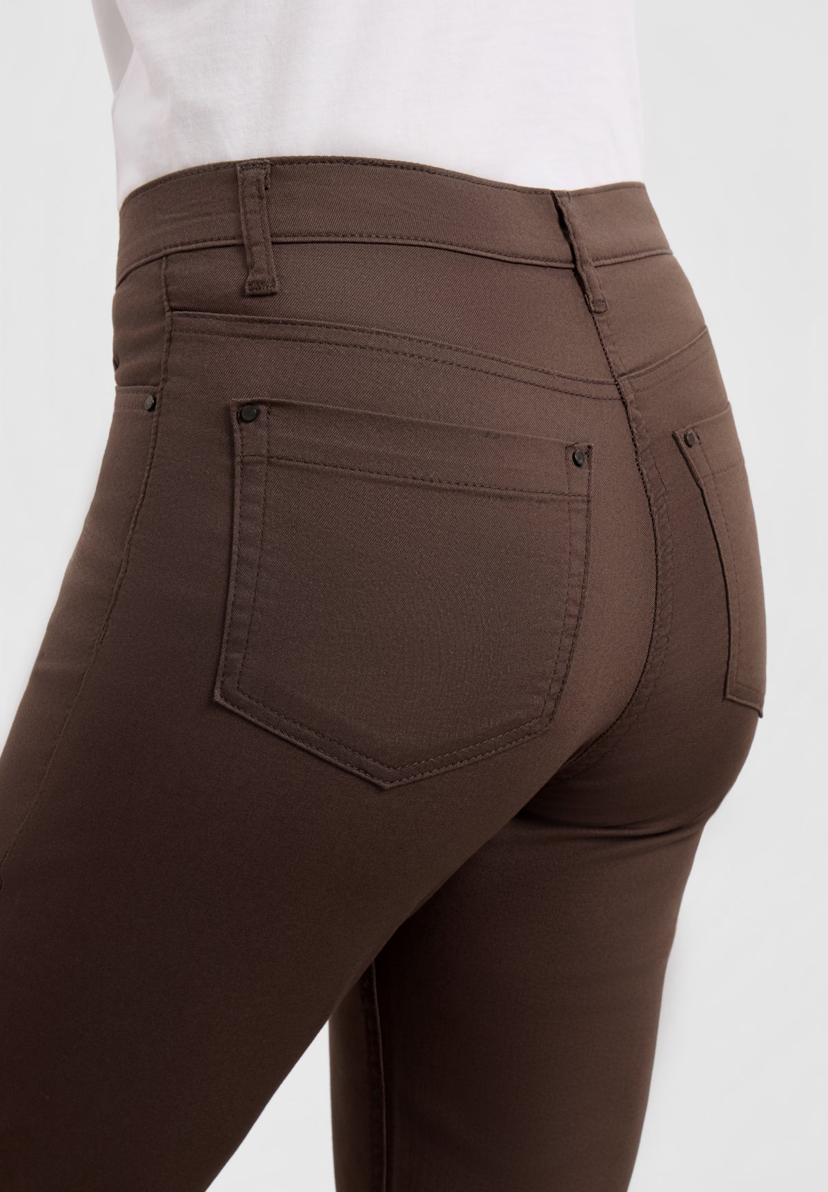 LAURIE Charlotte Regular - Medium Length Regular 88000 Brown