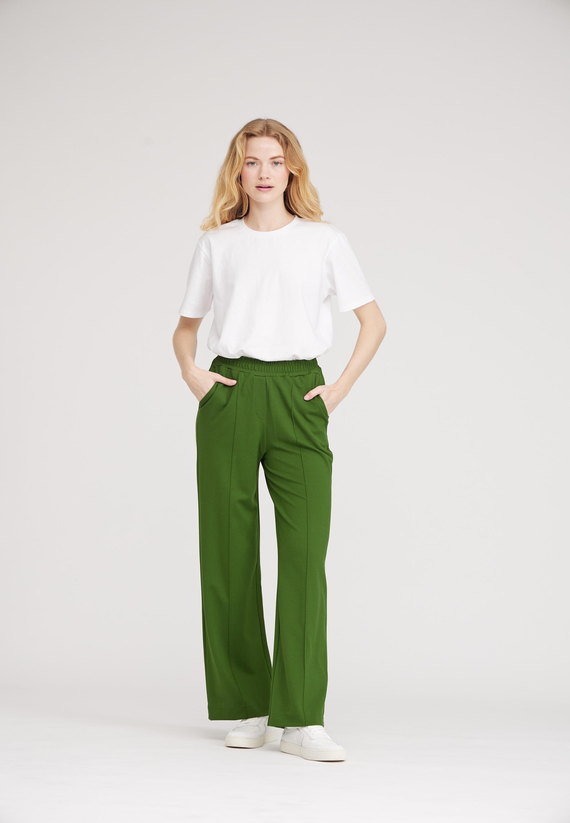 LAURIE Daisy Straight - Medium Length Straight 52000 Pine