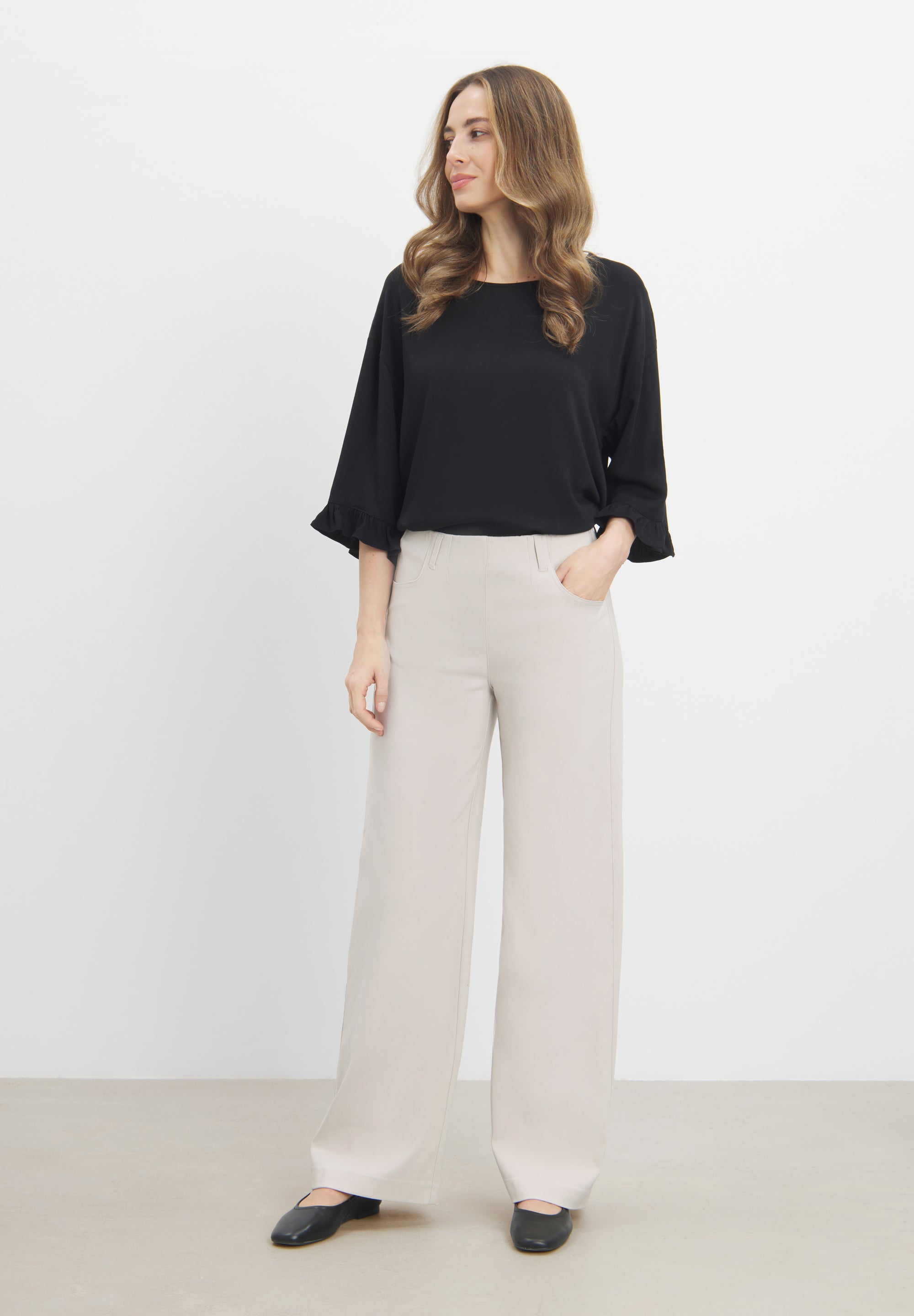 LAURIE Donna Loose - Medium Length Loose 25000 Grey Sand