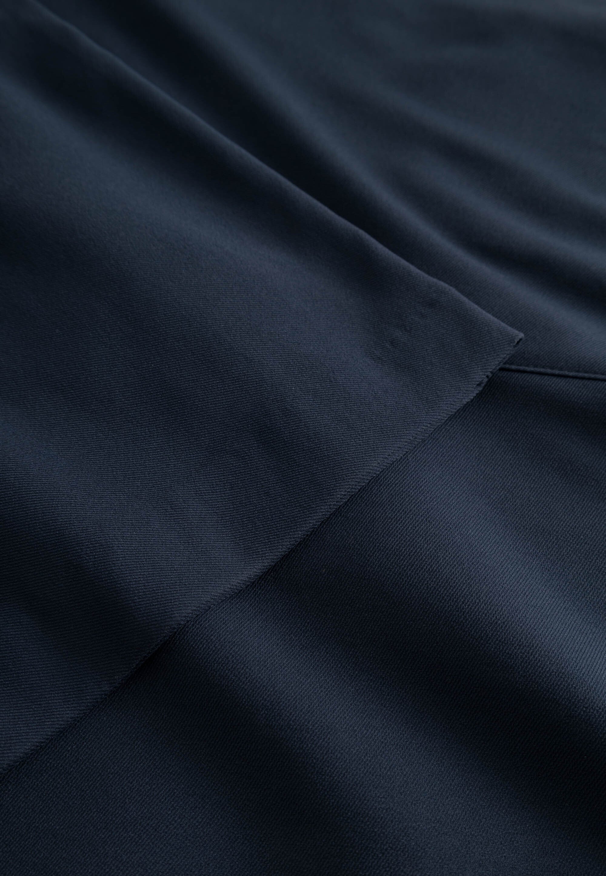 LAURIE Donna Loose - Medium Length Loose 49000 Navy