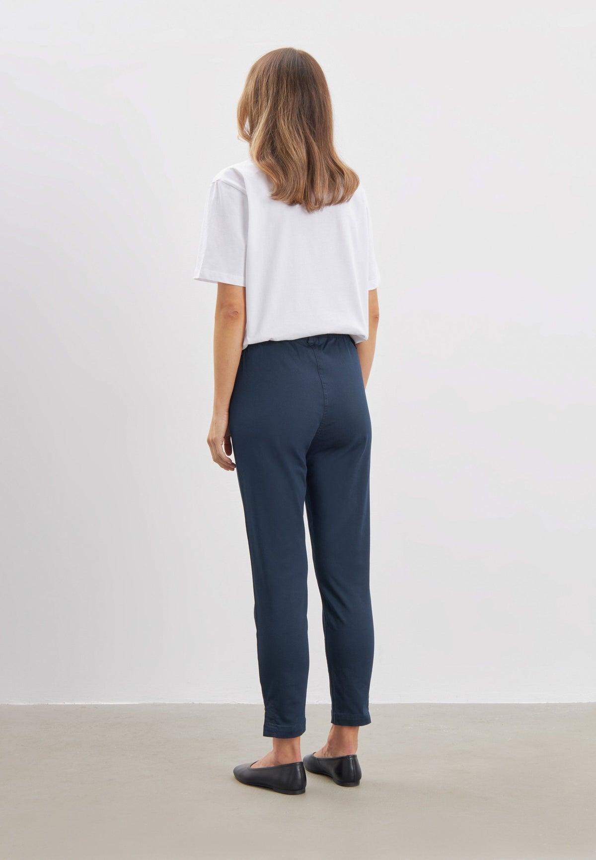 LAURIE Ellie Relaxed - Short Length Relaxed 49000 Navy