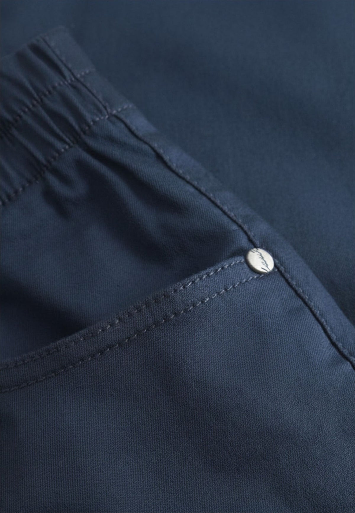LAURIE Ellie Relaxed - Short Length Relaxed 49000 Navy