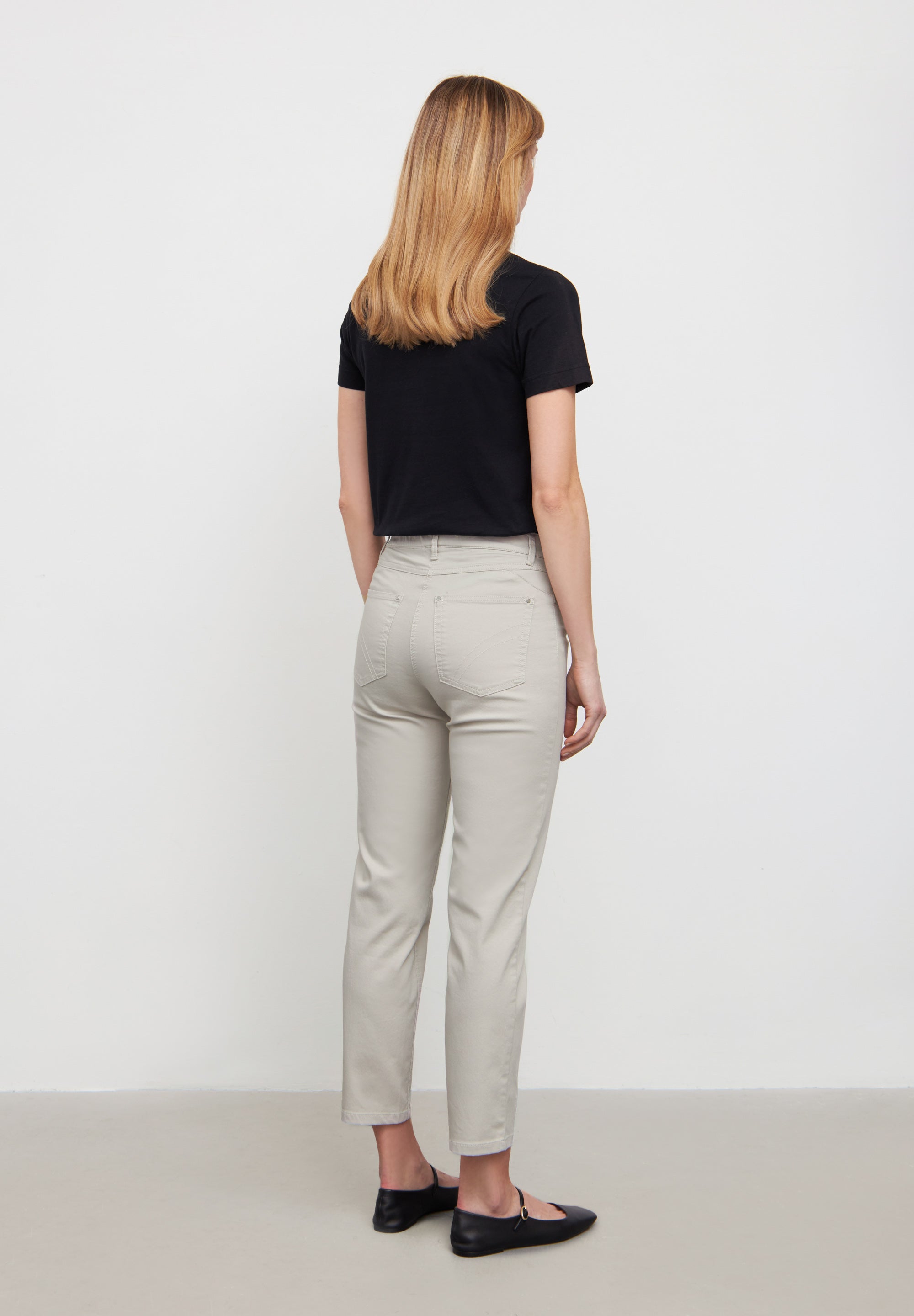 LAURIE Hannah Regular - Extra Short Length Regular 25000 Grey Sand