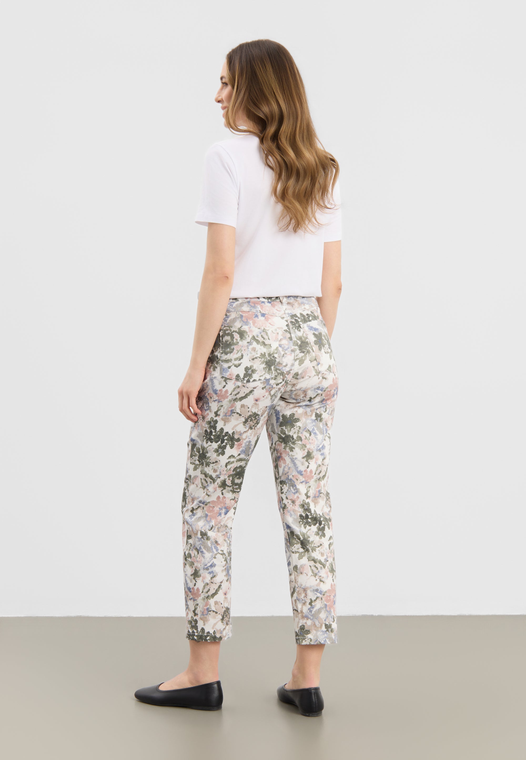 LAURIE Hannah Regular - Extra Short Length Regular 55140 Khaki watercolour print