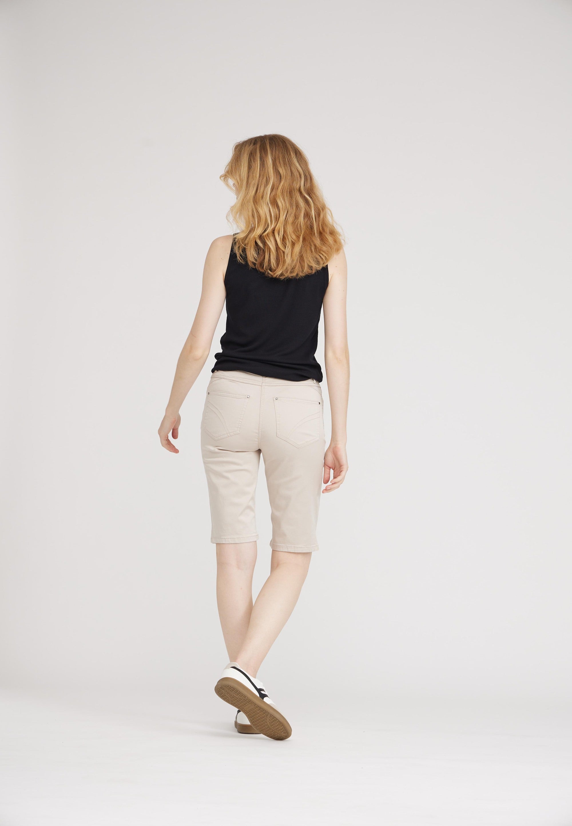 LAURIE Hannah Regular Shorts Trousers REGULAR 25102 Grey Sand