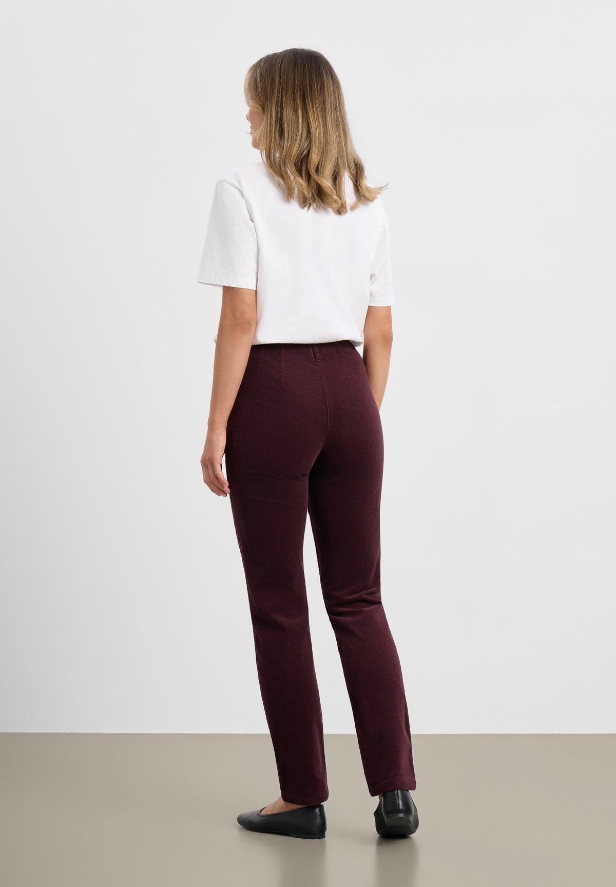 LAURIE Kelly Regular Manchester - Medium Length Regular 68000 Dark Plum