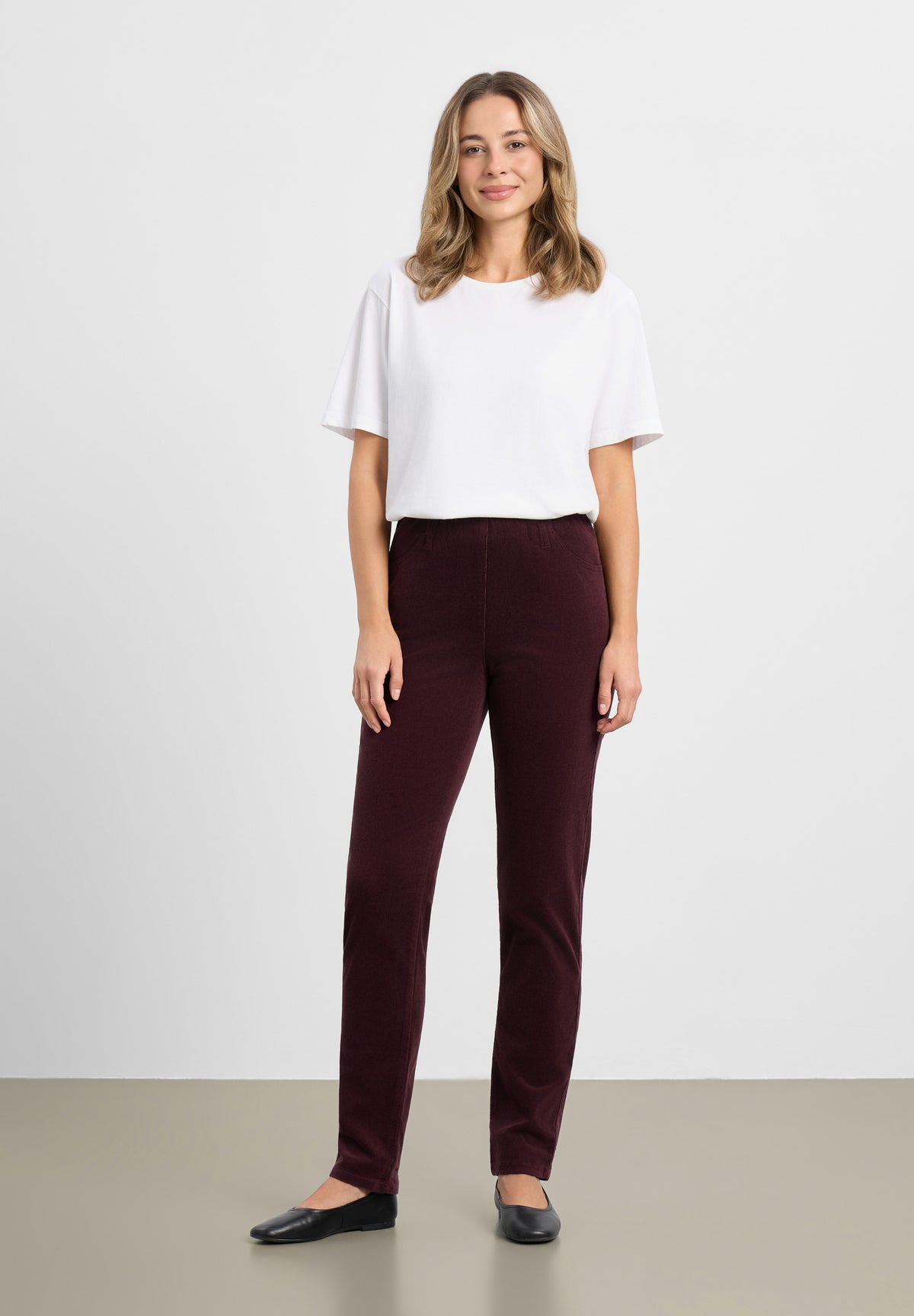LAURIE Kelly Regular Manchester - Medium Length Regular 68000 Dark Plum