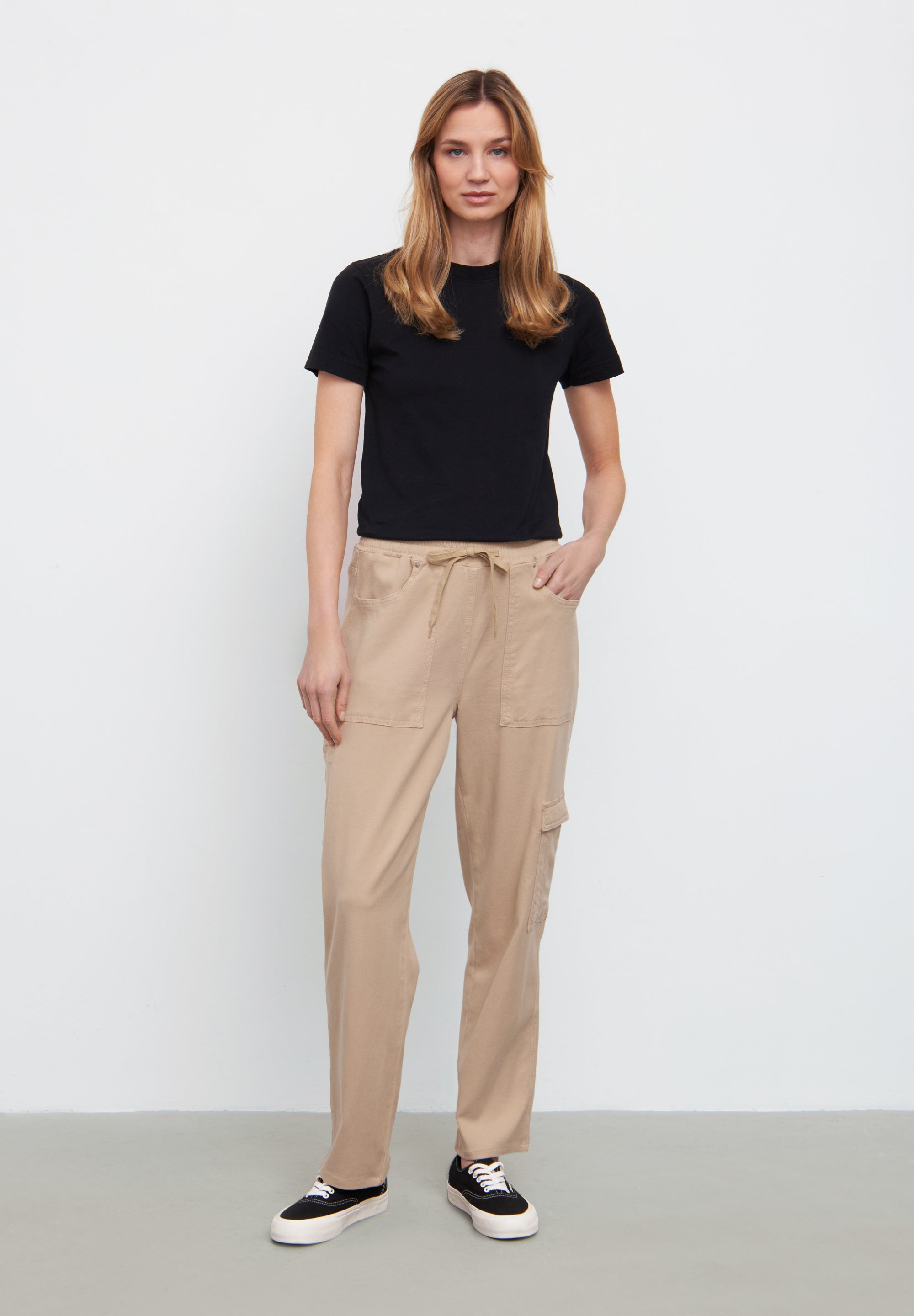 LAURIE  Ofelia Cargo Relaxed - Medium Length Trousers RELAXED 26000 Safari