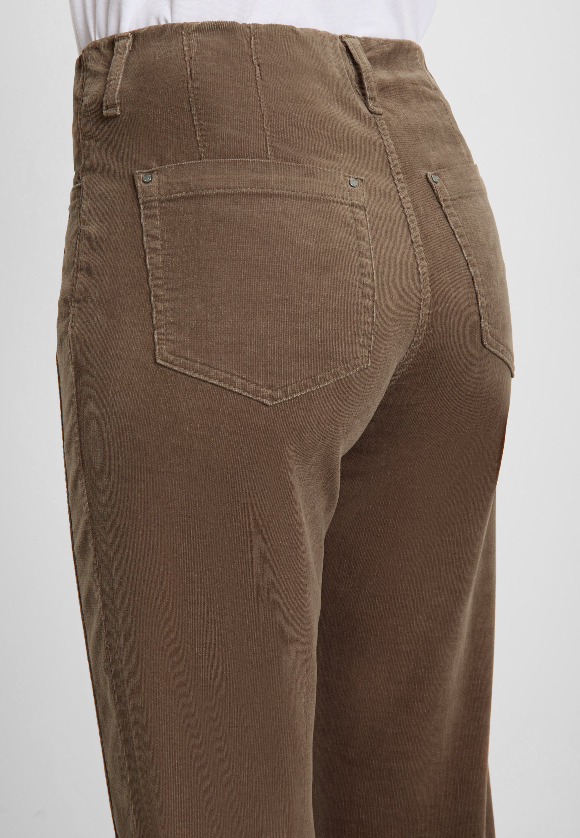 LAURIE Piper Pure Regular Sammet - Cropped Regular 86000 Sika
