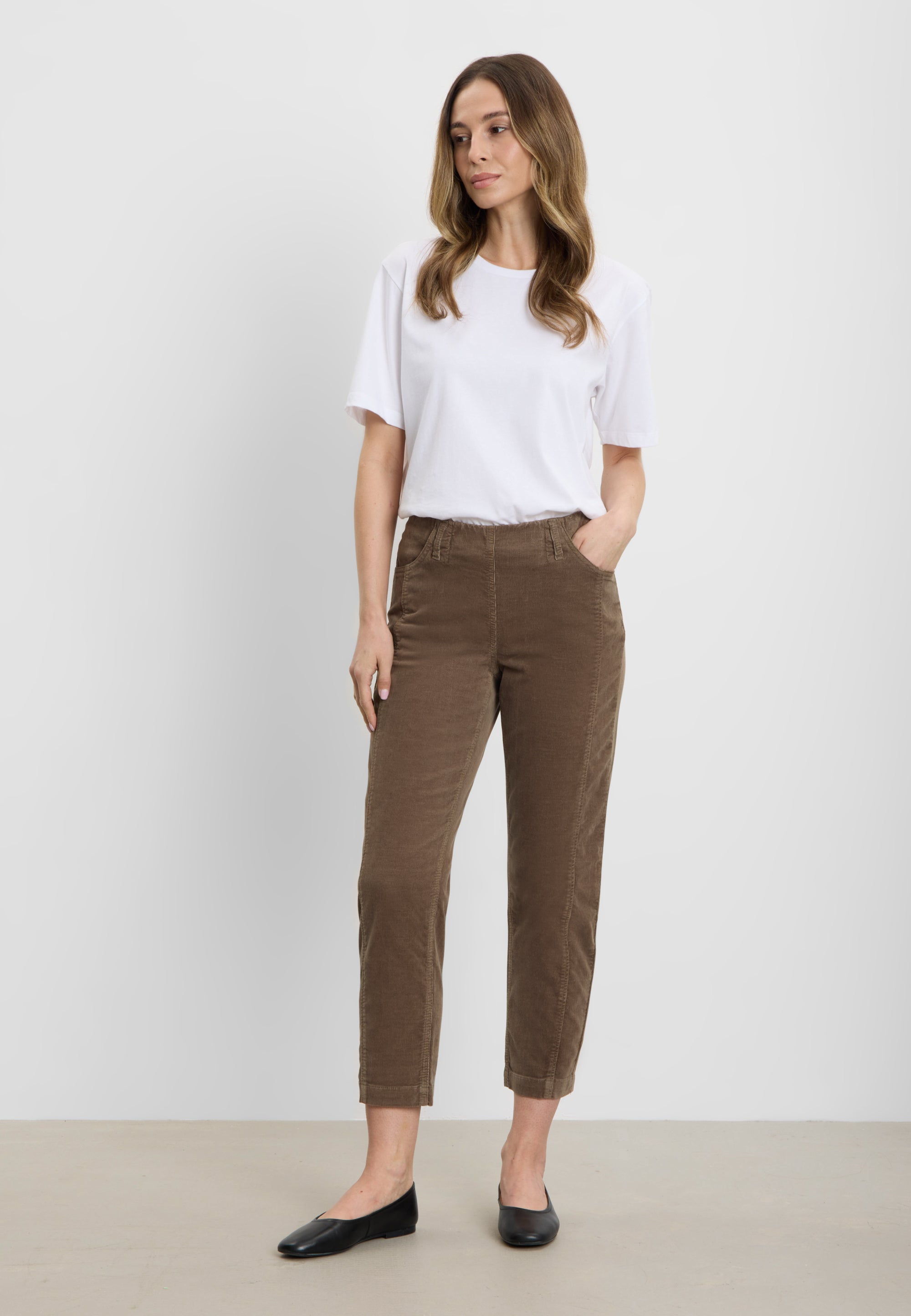 LAURIE Piper Pure Regular Sammet - Cropped Regular 86000 Sika