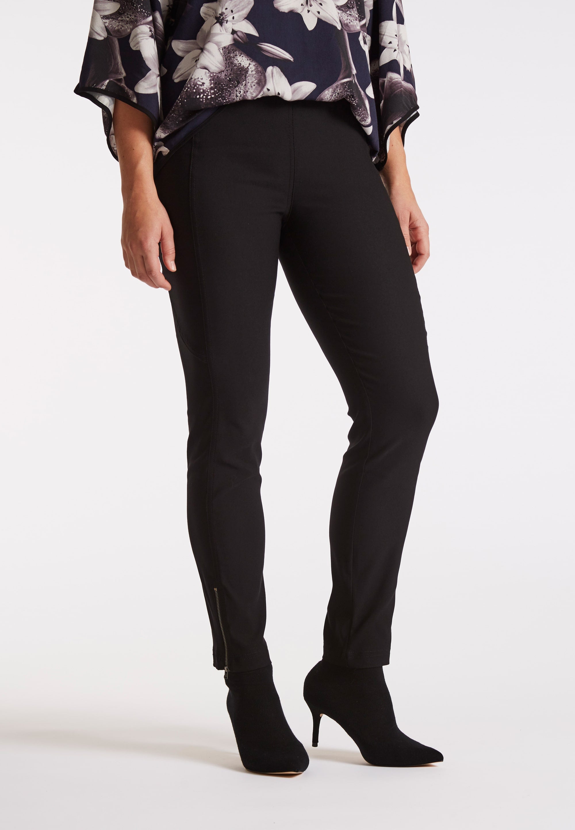 LAURIE Stella Skinny - Short Length Skinny 99128 Black