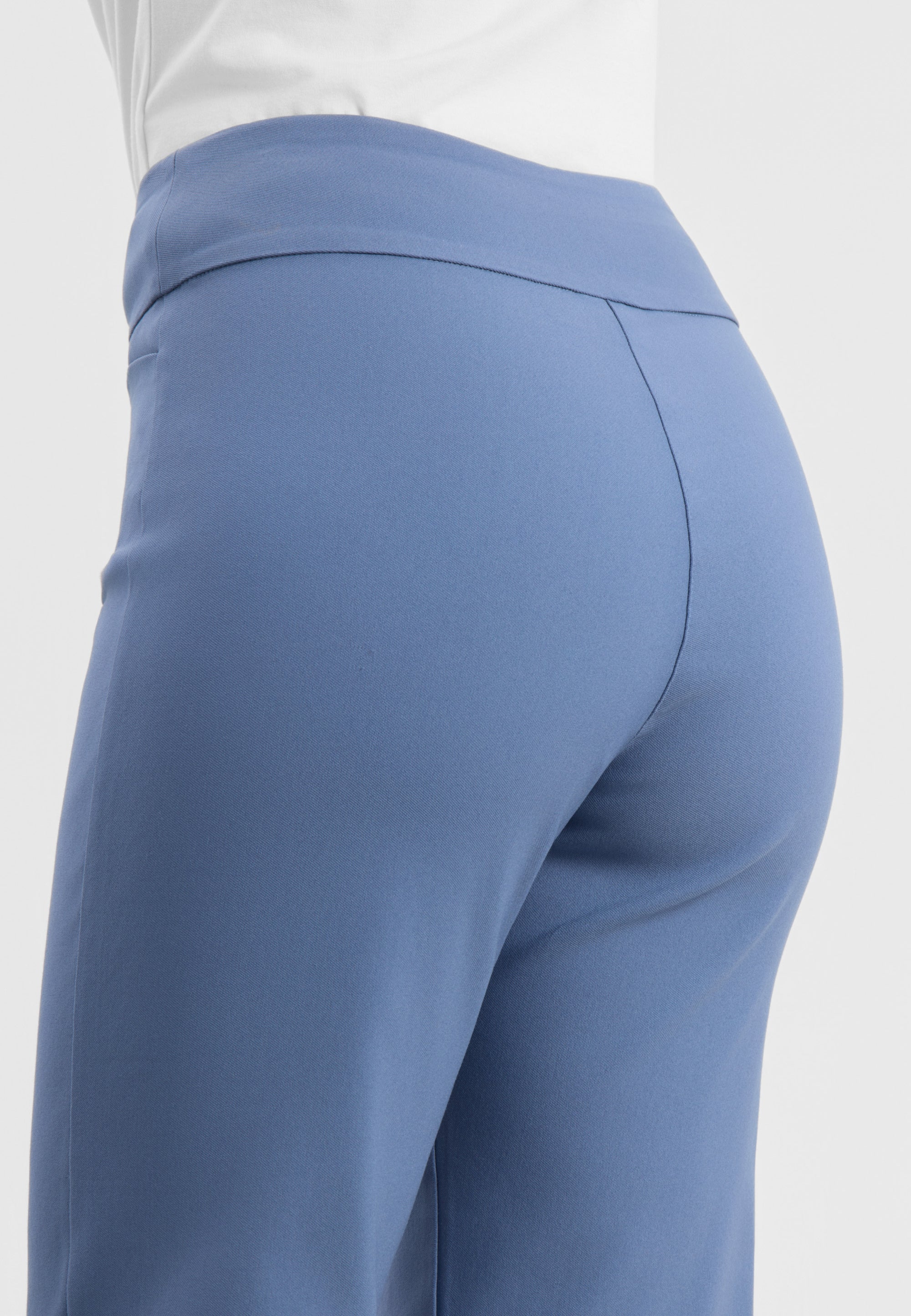 LAURIE Thea Straight - Long Length Straight 44000 Blue