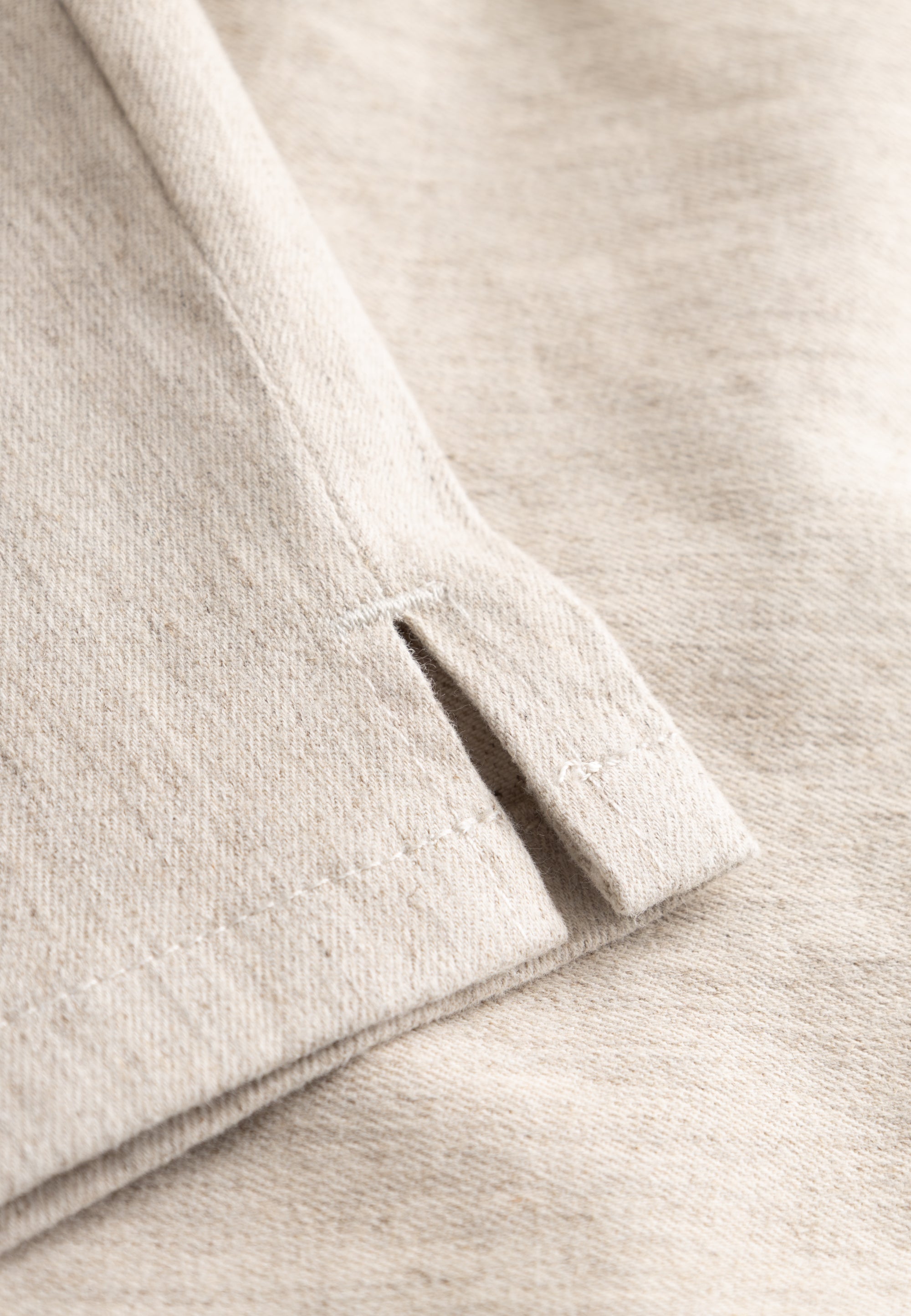 LAURIE Thea Straight - Medium Length Straight 25199 Grey sand hemp