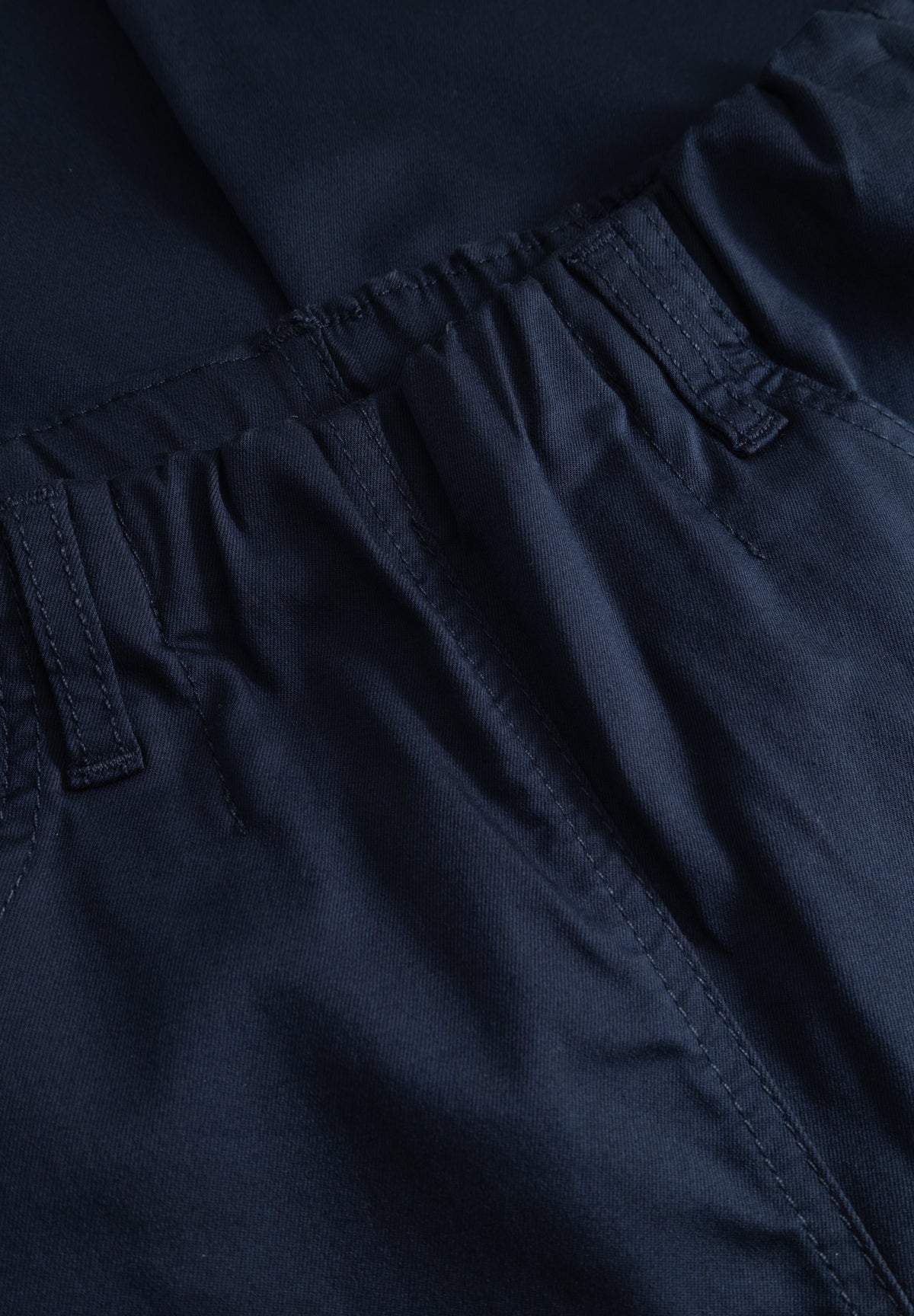 LAURIE Tracy Straight - Medium Length Straight 49000 Navy