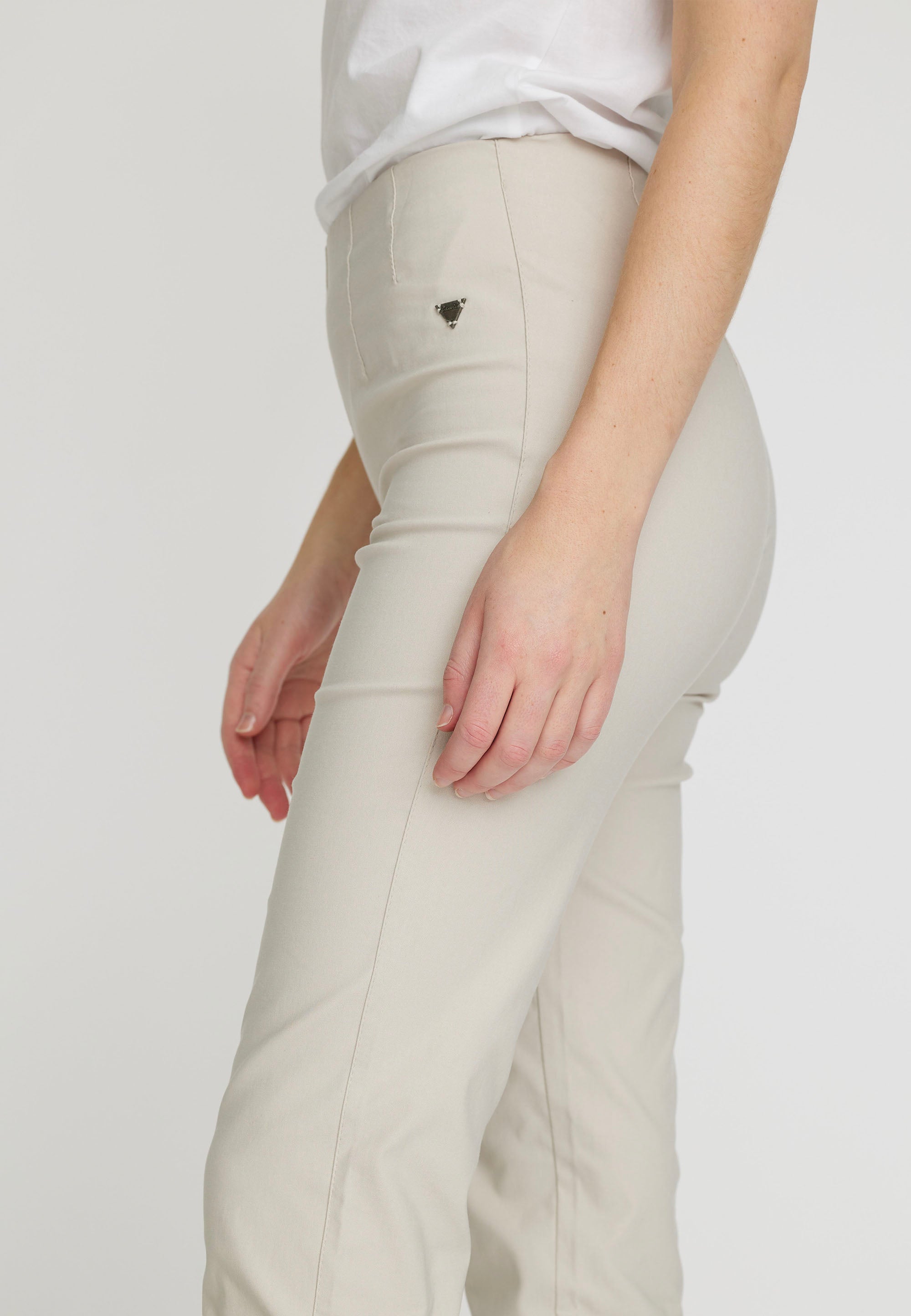 LAURIE Betty Regular - Medium Length Regular 25137 Grey Sand