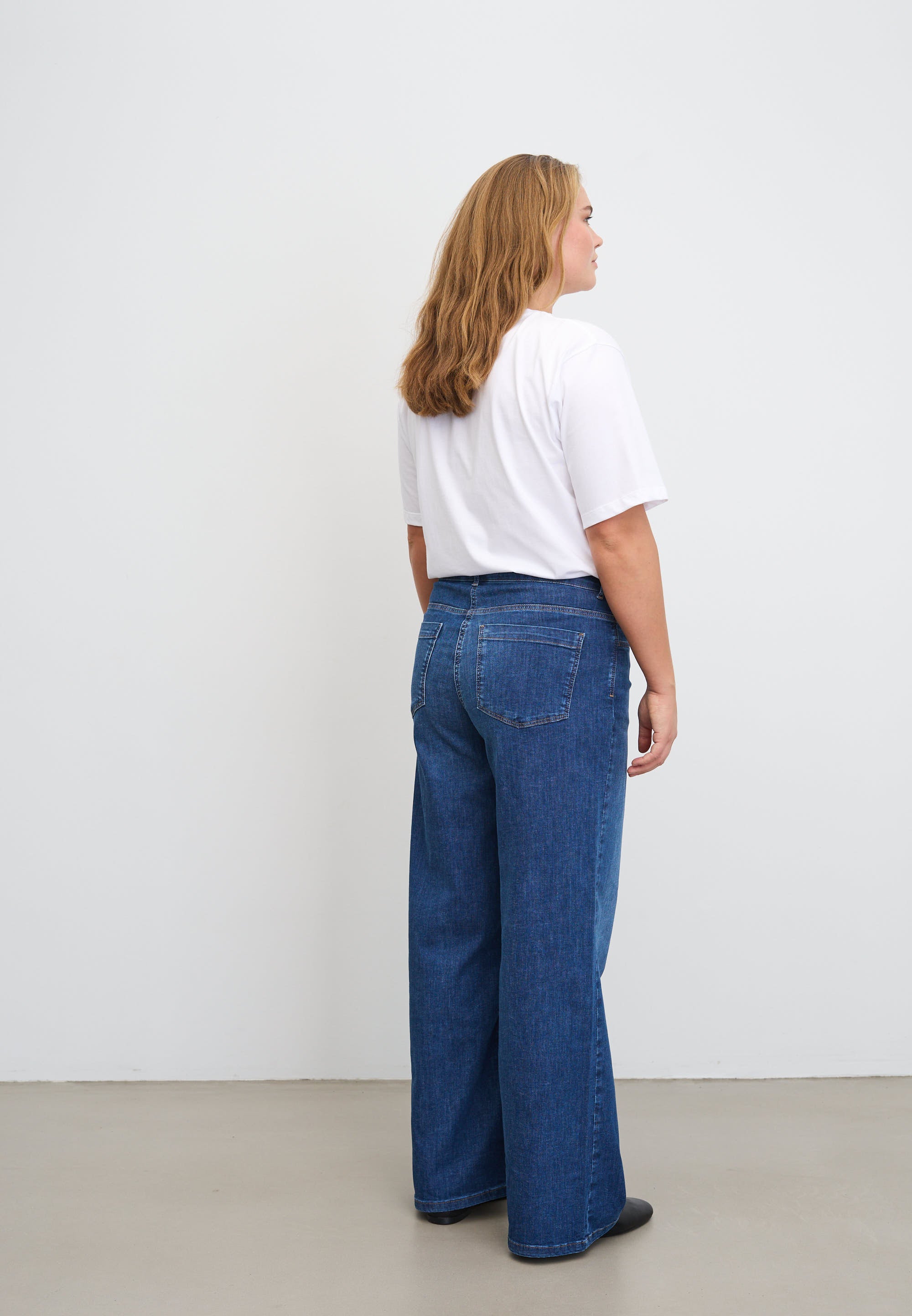 LAURIE  Carol Loose - Medium Length Loose 49399 Washed Blue Denim