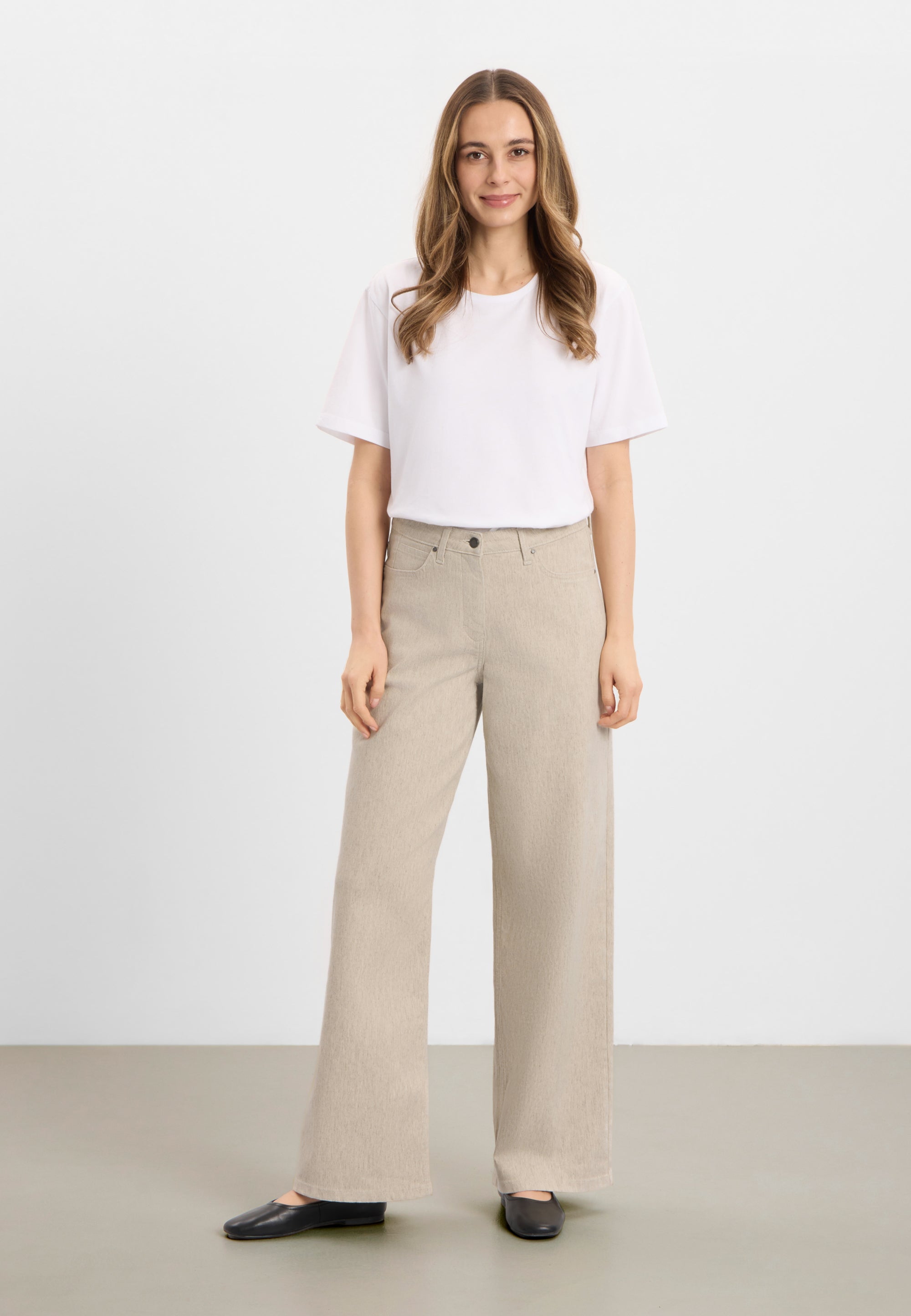 LAURIE Carol Loose - Medium Length Loose 25199 Grey sand hemp