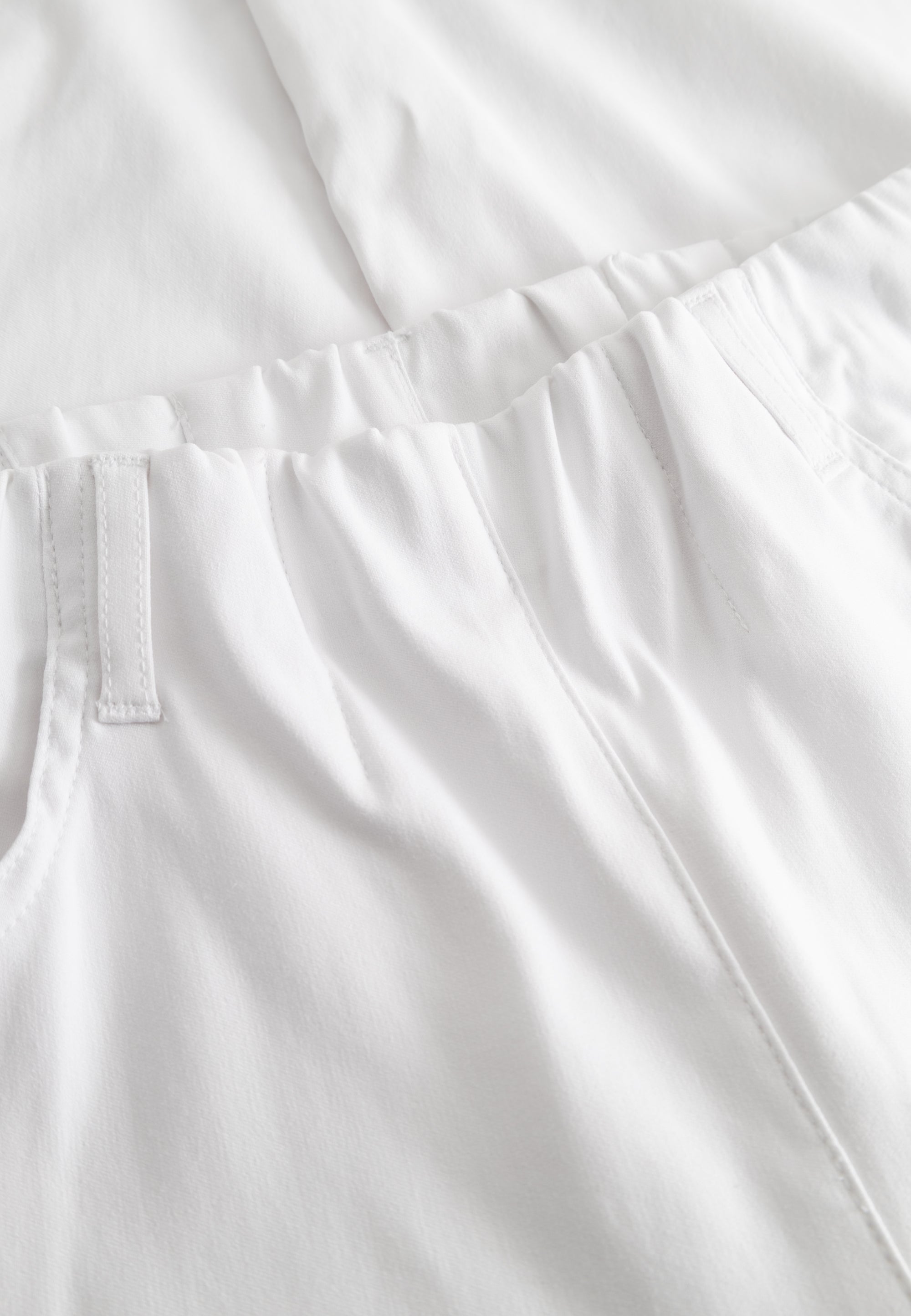 LAURIE Donna Loose - Cropped Loose 10000 White