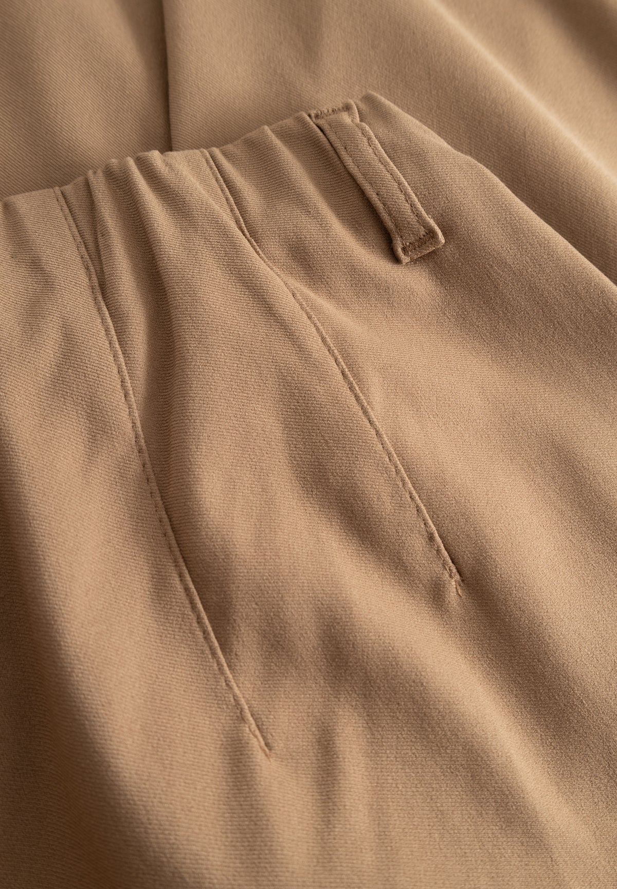 LAURIE Donna Loose - Medium Length Loose 86100 Nougat