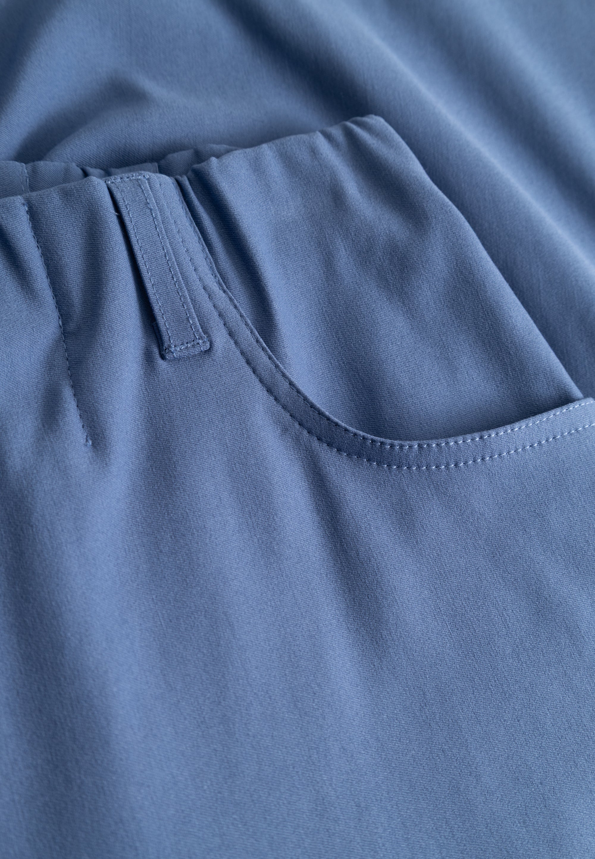 LAURIE Donna Loose Shorts Loose 44000 Blue