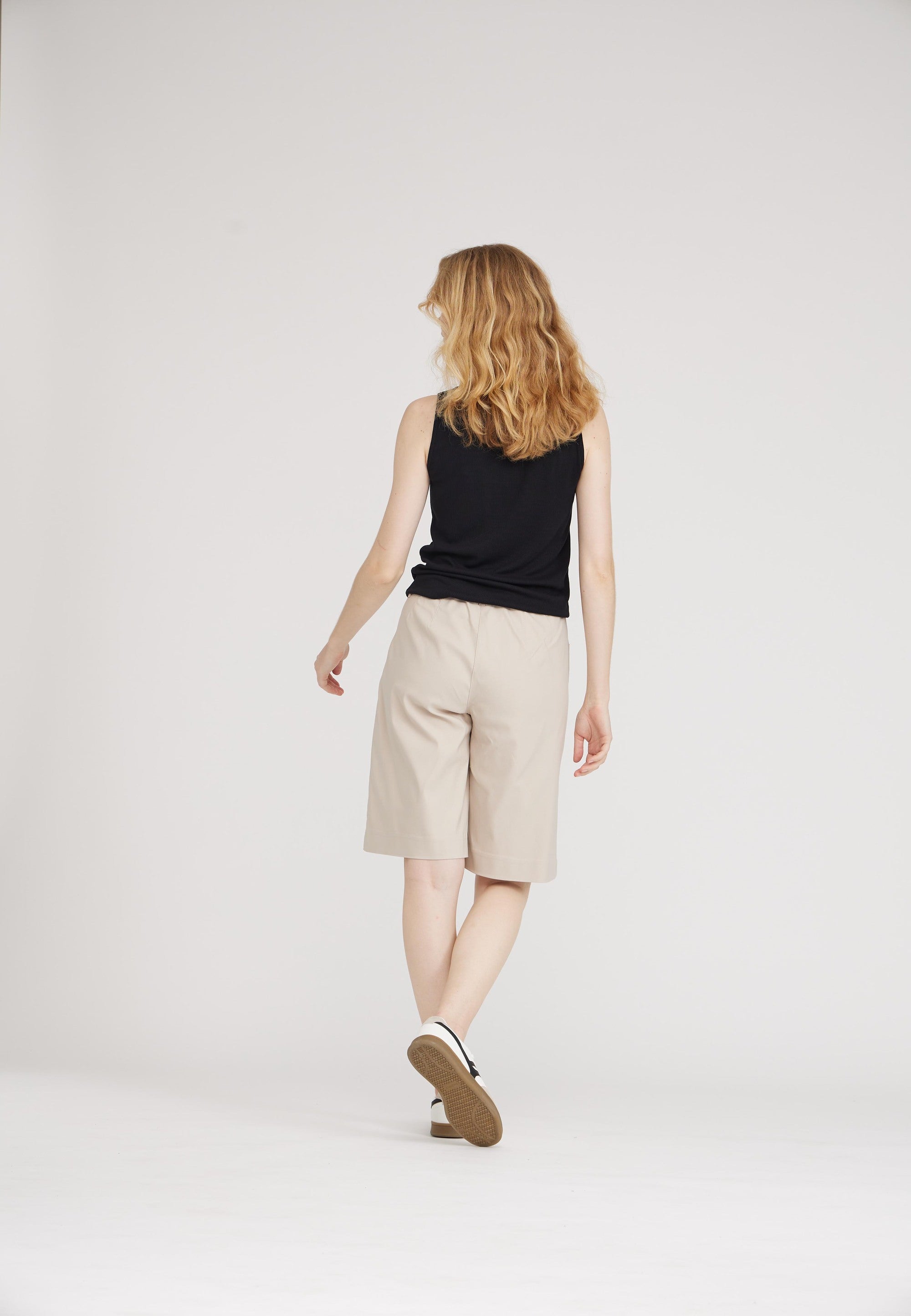 LAURIE Donna Loose Shorts Loose 25000 Grey Sand