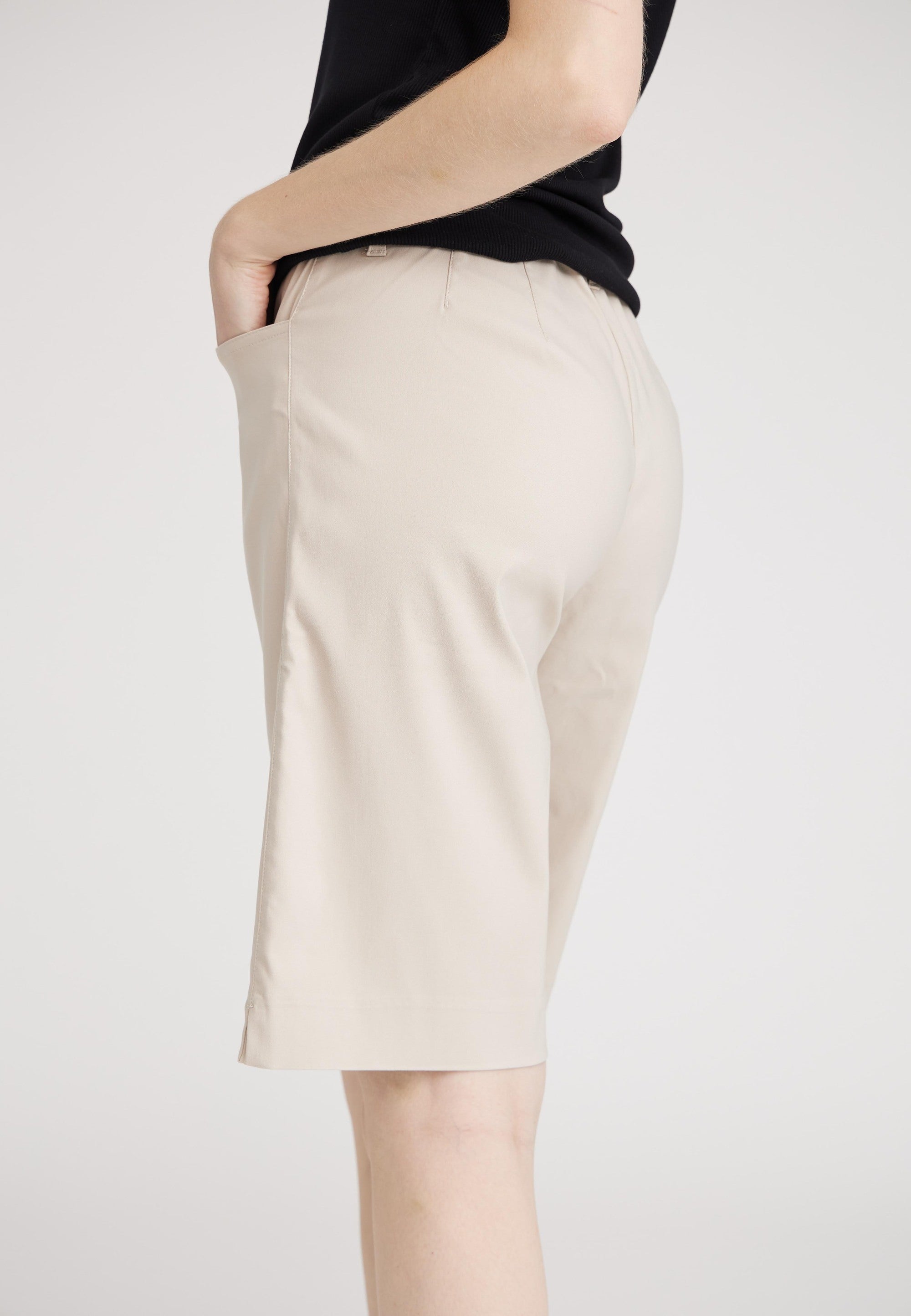 LAURIE Donna Loose Shorts Loose 25000 Grey Sand