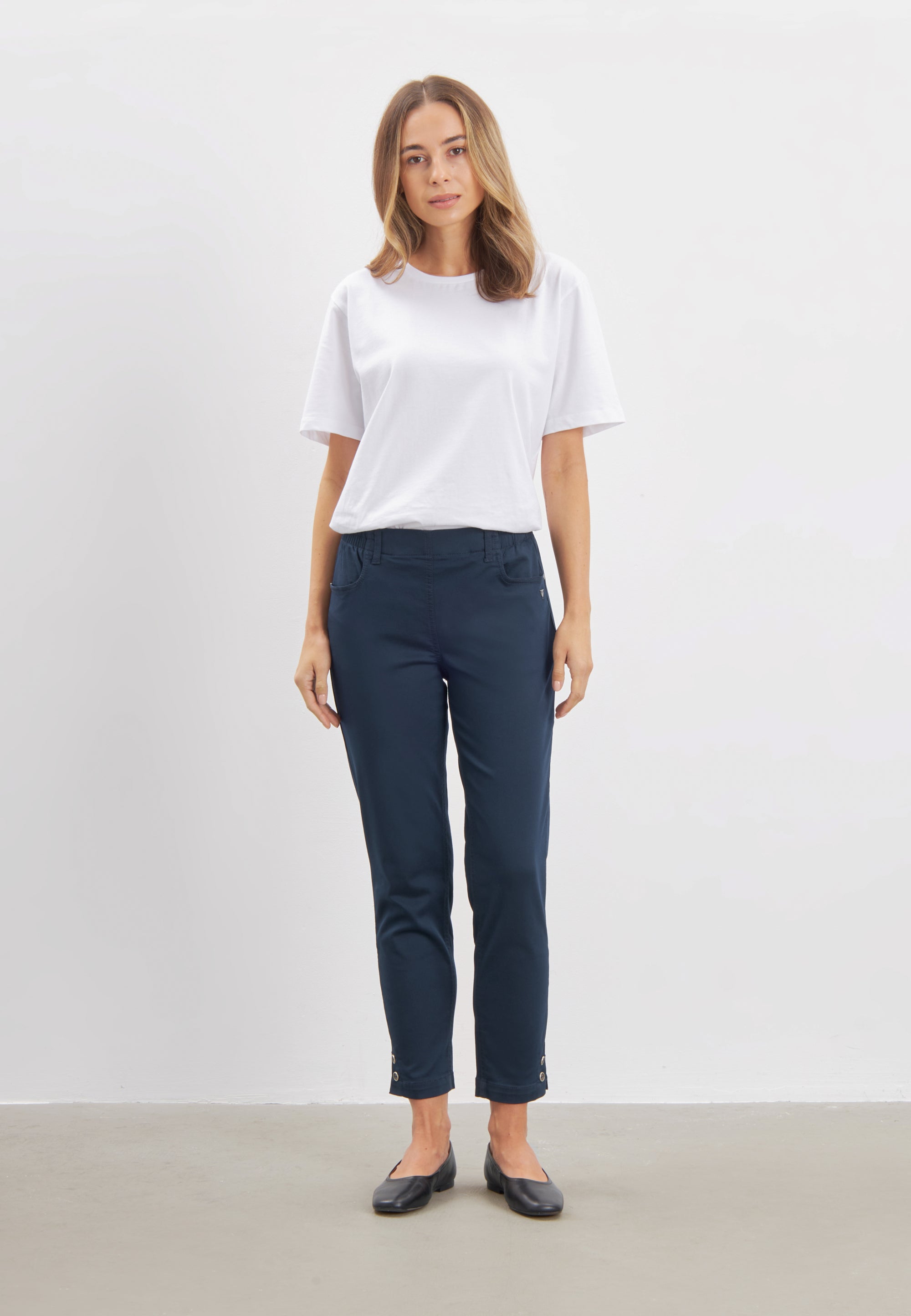 LAURIE Ellie Relaxed - Short Length Trousers RELAXED 49000 Navy