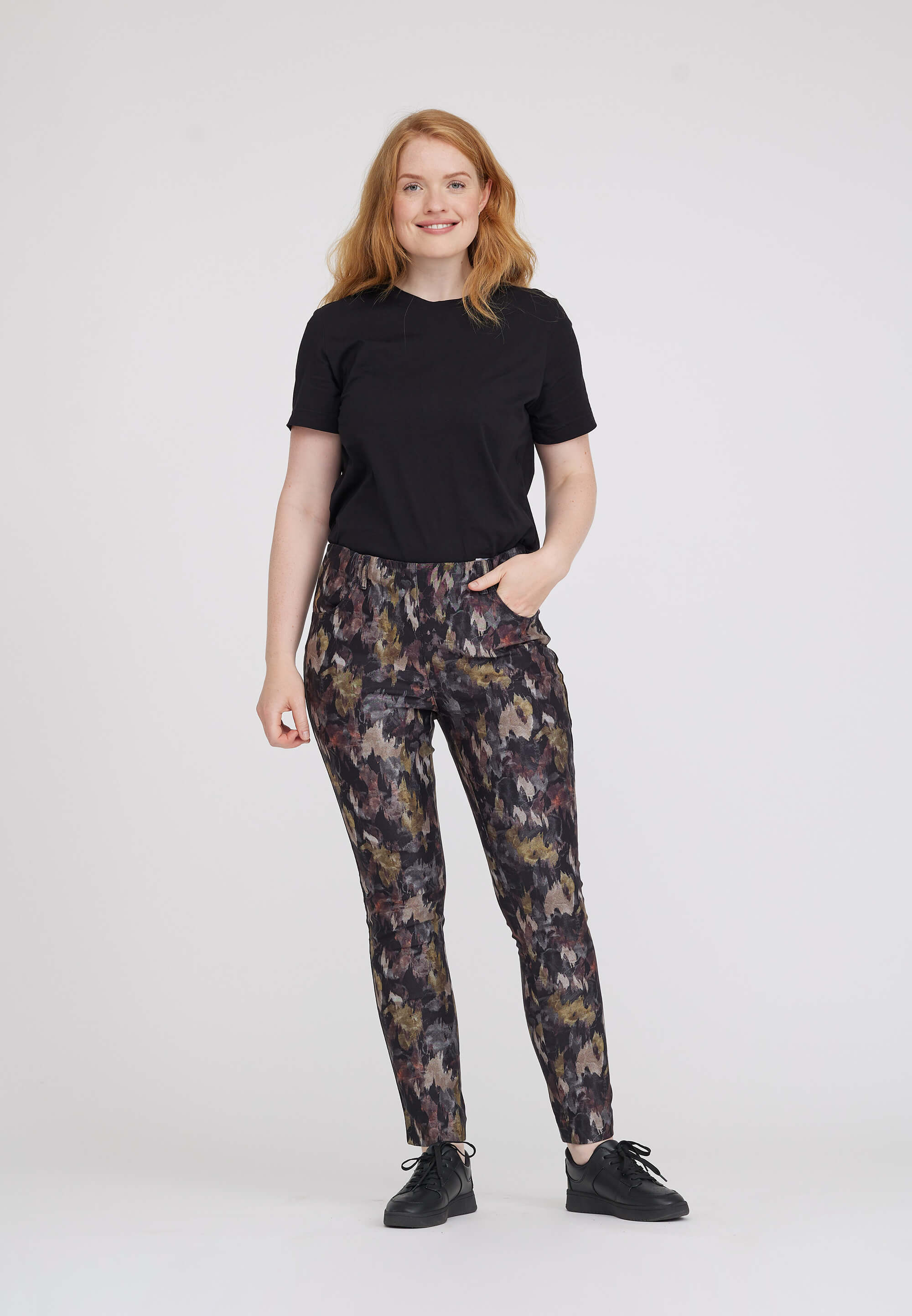 LAURIE Grace Slim - Short Length Slim 57009 Darkest Green Print