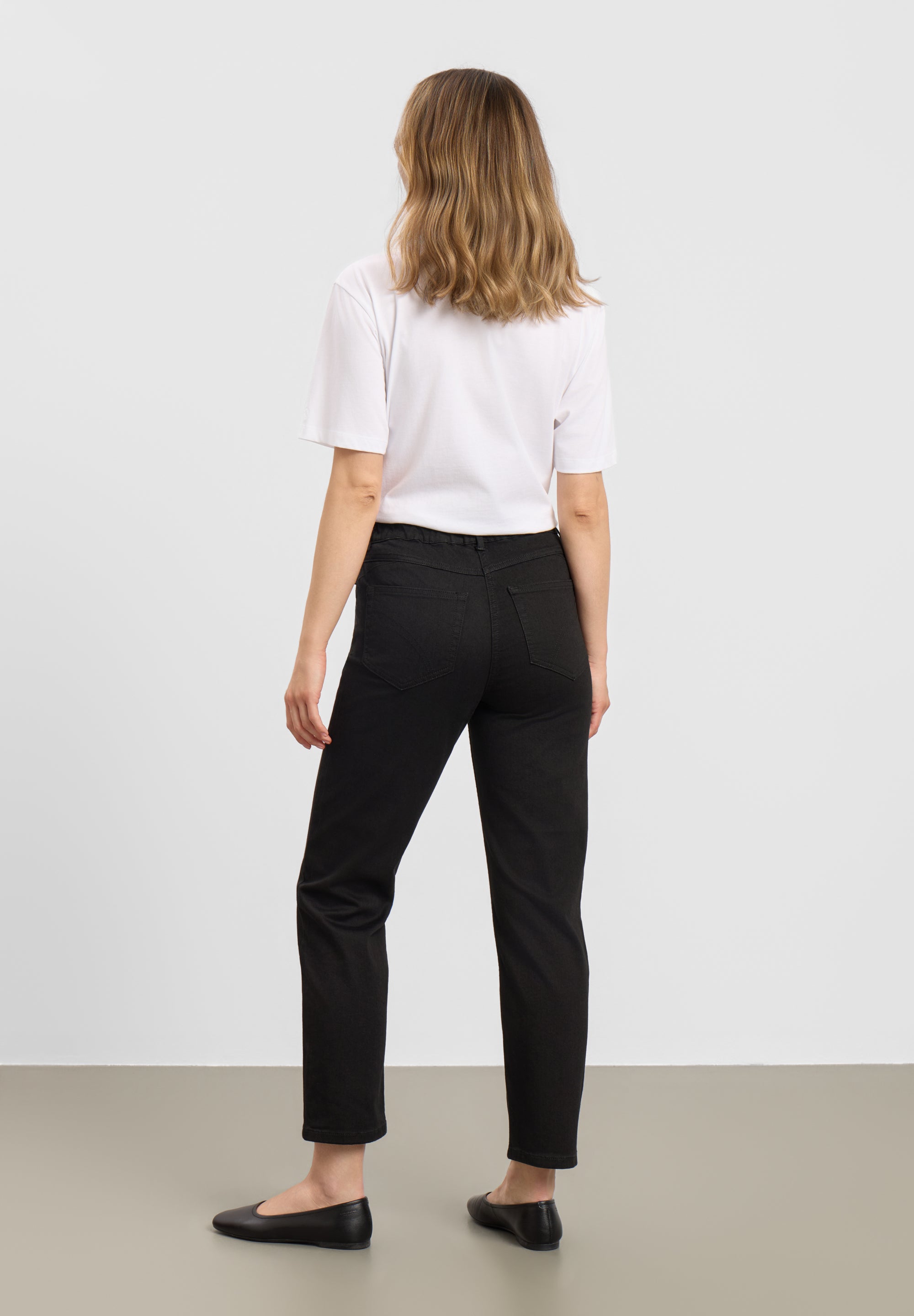 LAURIE Hannah Regular - Ekstra Short Length Regular 99900 Black Denim