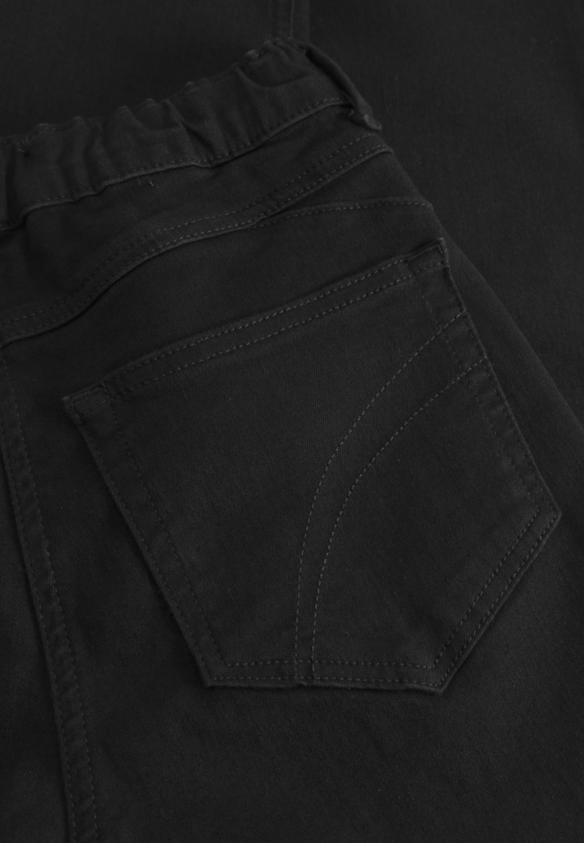LAURIE Hannah Regular - Medium Length Trousers REGULAR 99900 Black Denim