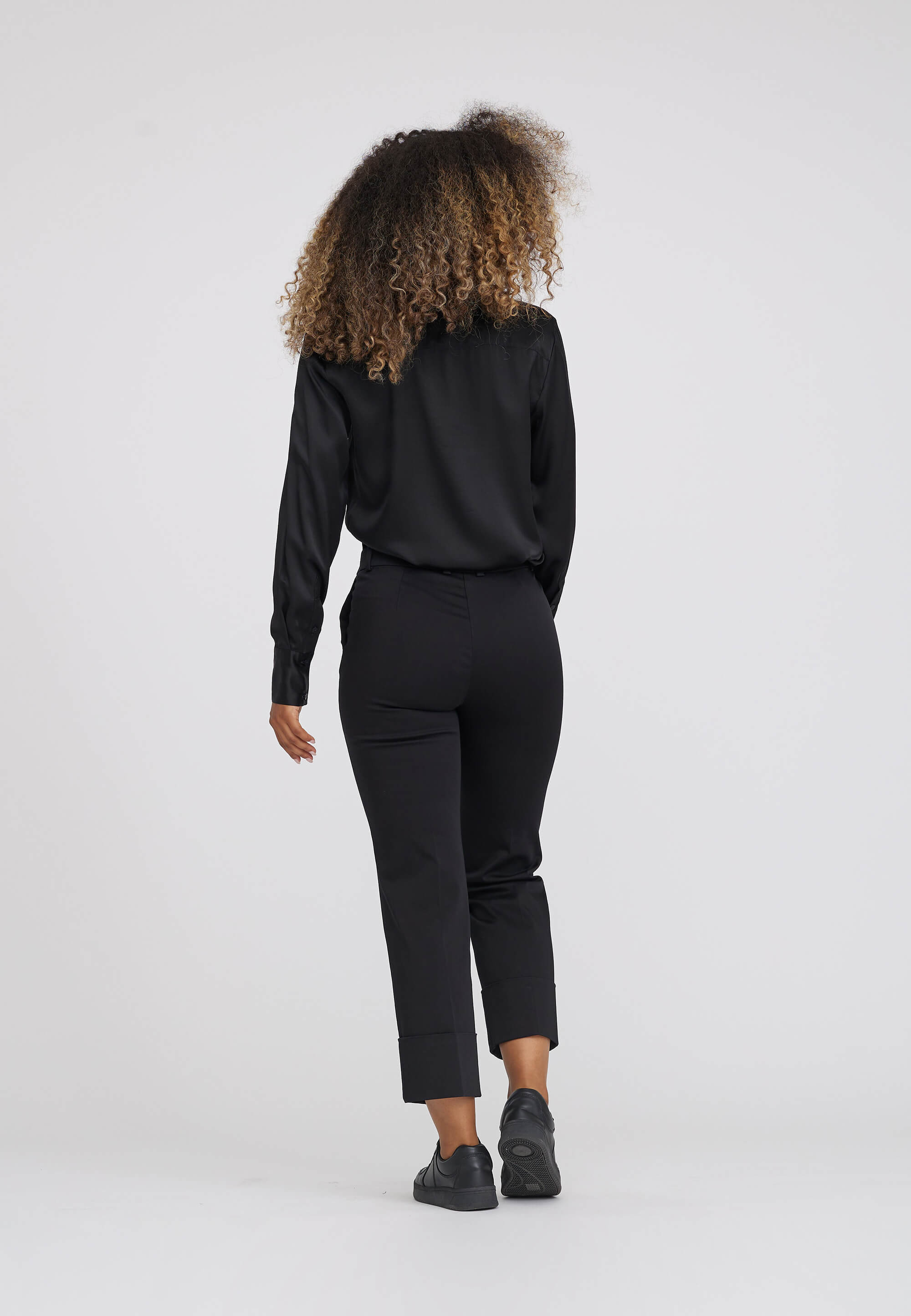 LAURIE Judy Turn-Up Straight Crop Trousers STRAIGHT 99105 Black