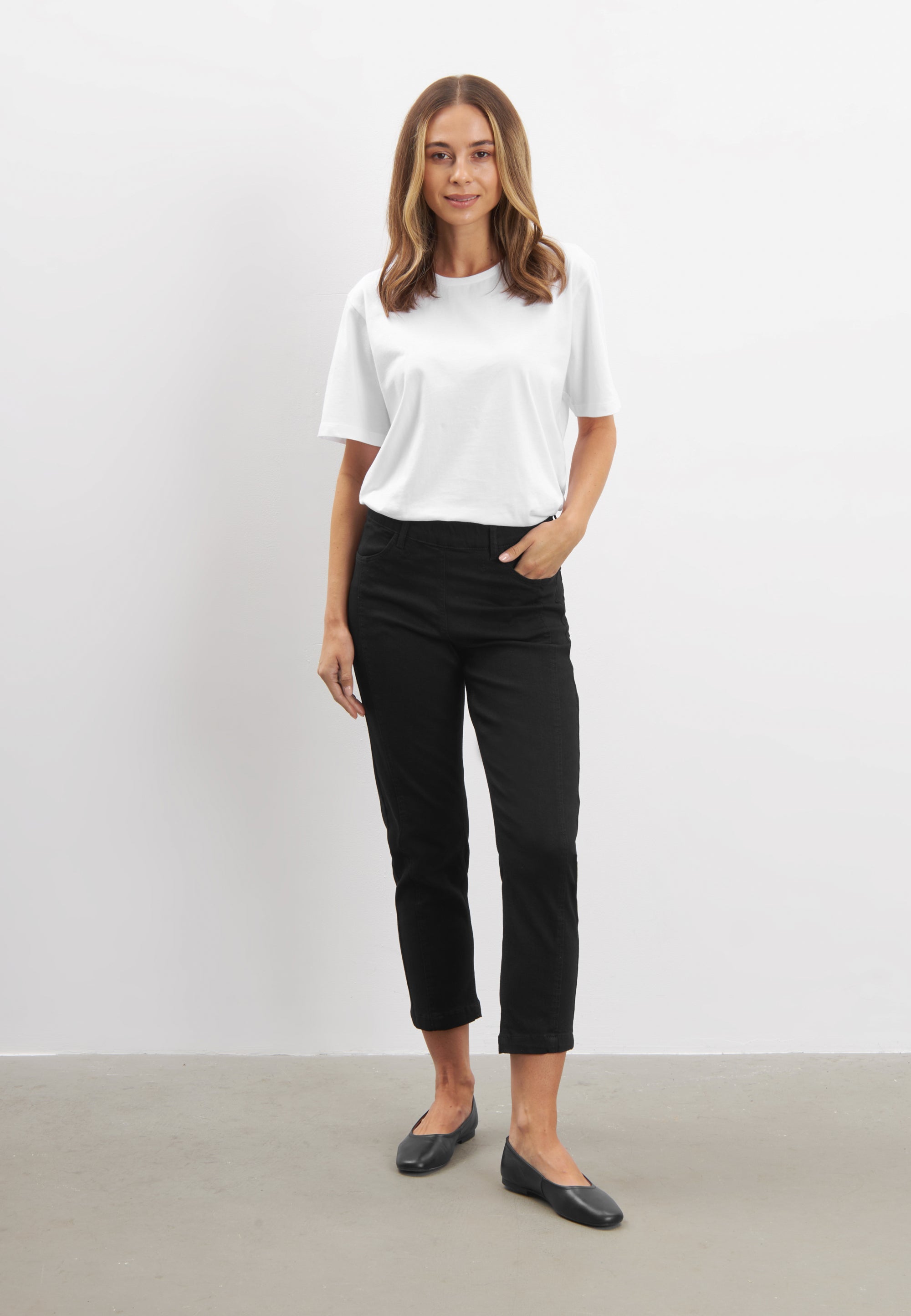 LAURIE Piper Pure Regular - Cropped Regular 99900 Black Denim