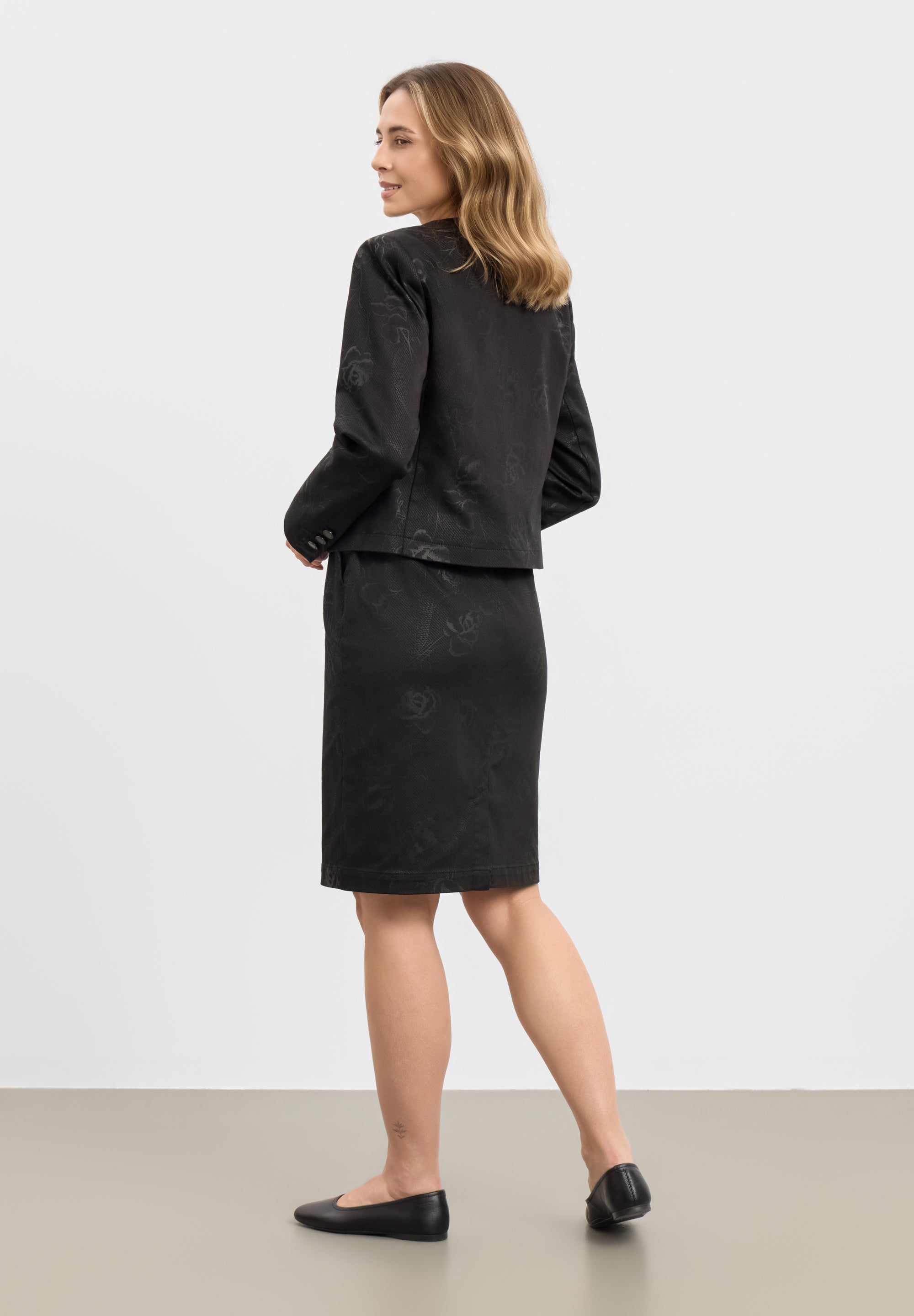 LAURIE Simone Skirt - 62 cm. Skirts 99142 Black Bloom Print