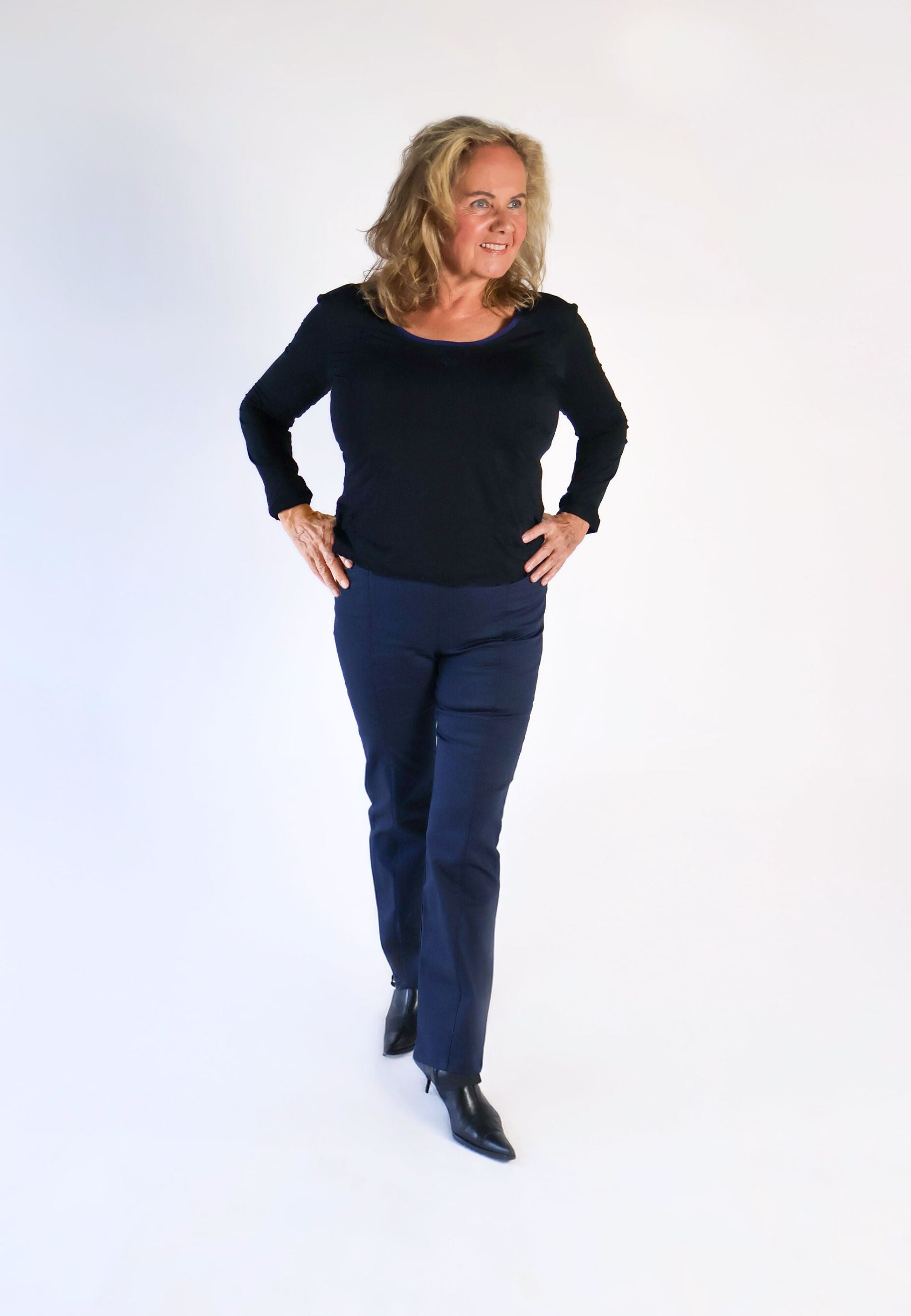 LAURIE Slender Rouge Regular ML Regular 49000 Navy