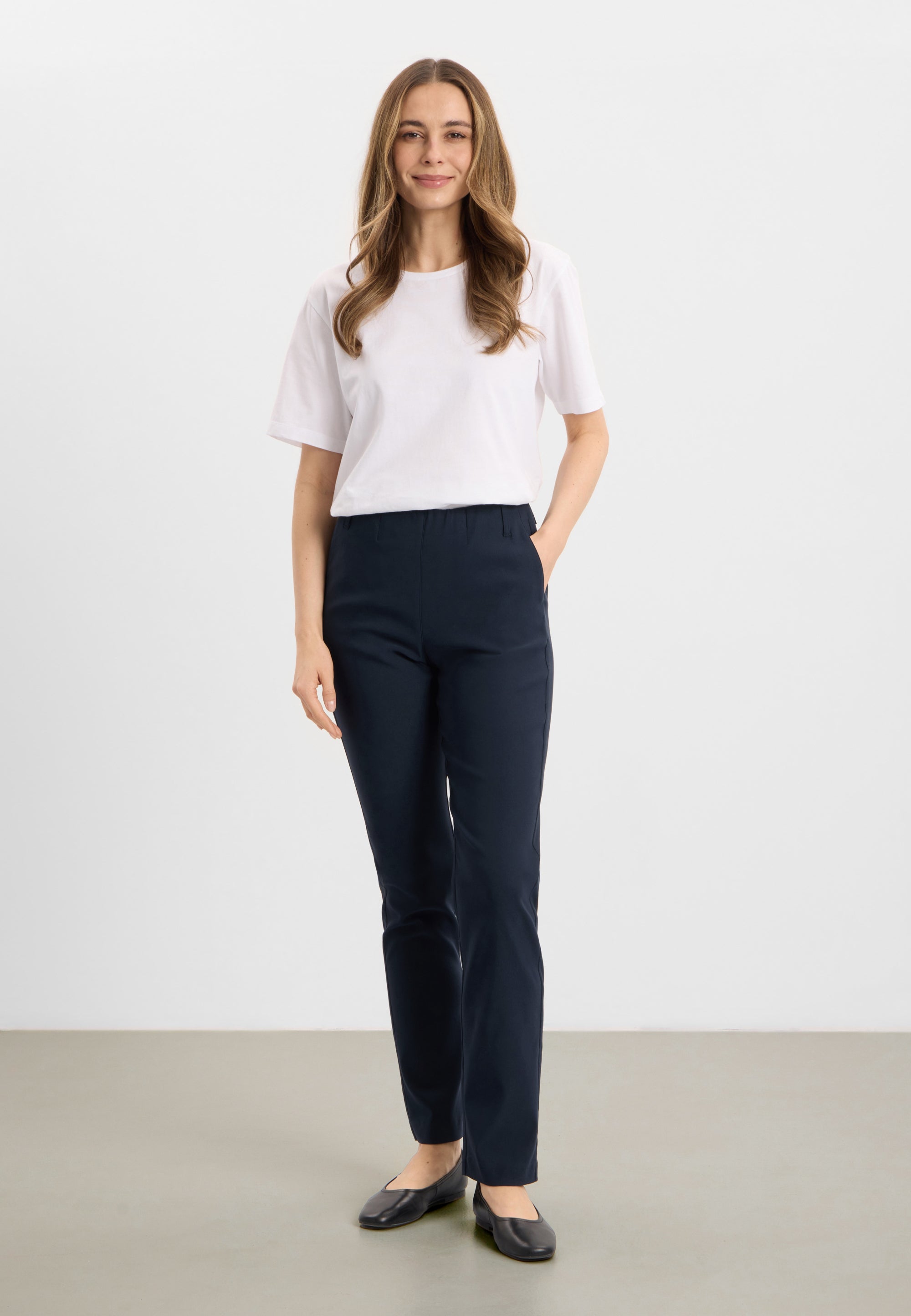 LAURIE Taylor Regular - Medium Length Regular 49000 Navy