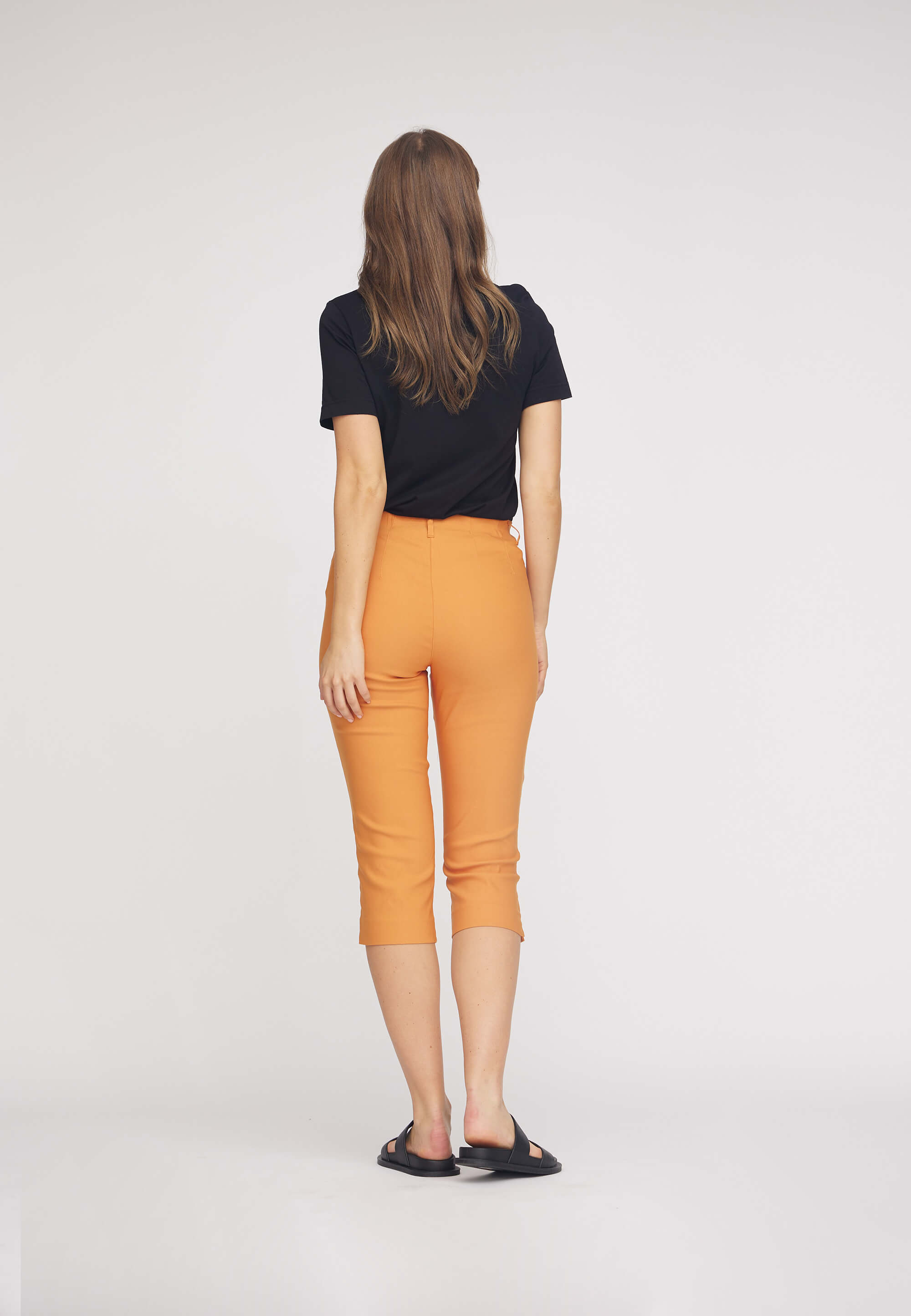 LAURIE Taylor Regular Capri Medium Length Regular 84000 Dark Apricot