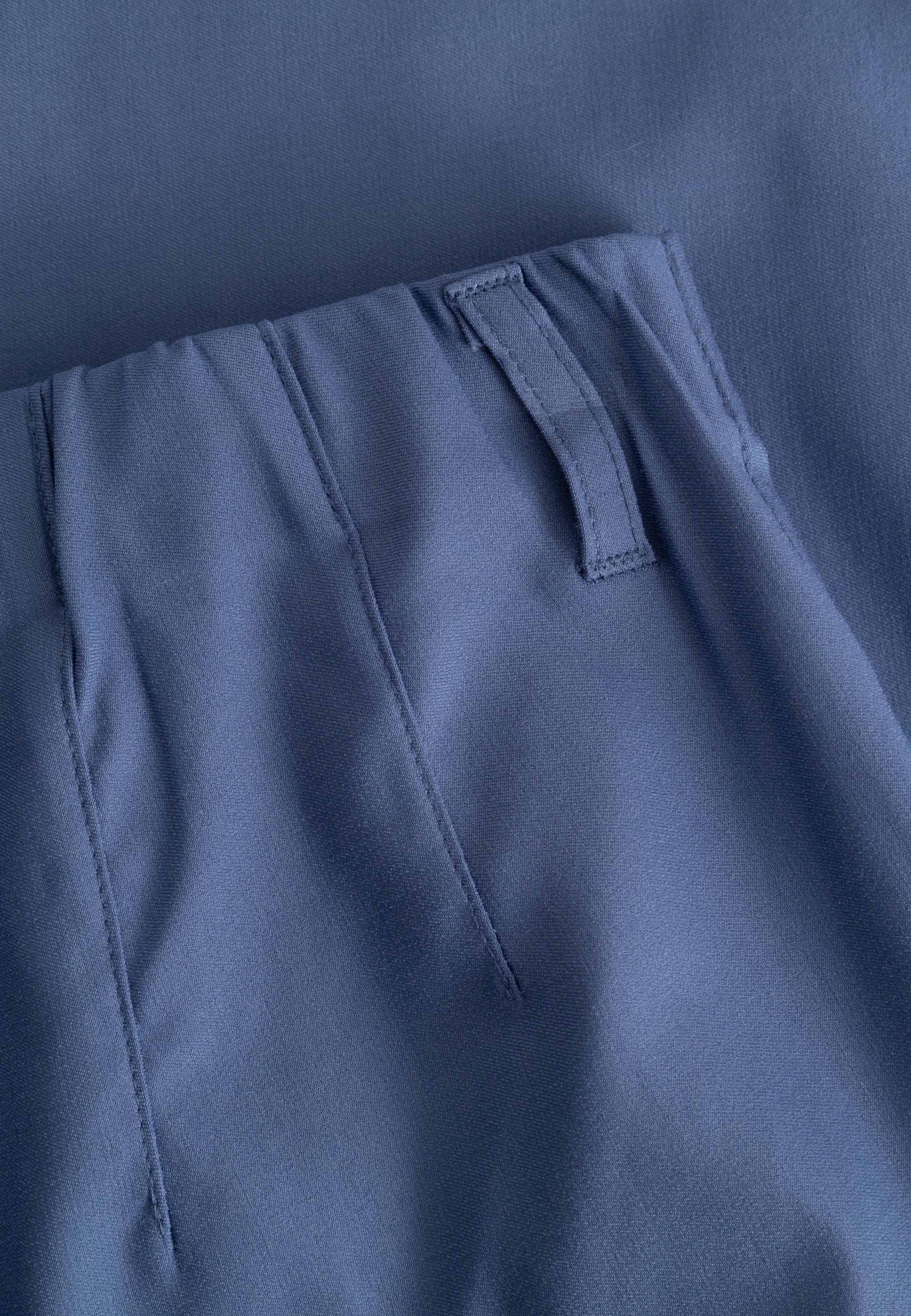 LAURIE Taylor Regular Cropped Regular 44000 Blue