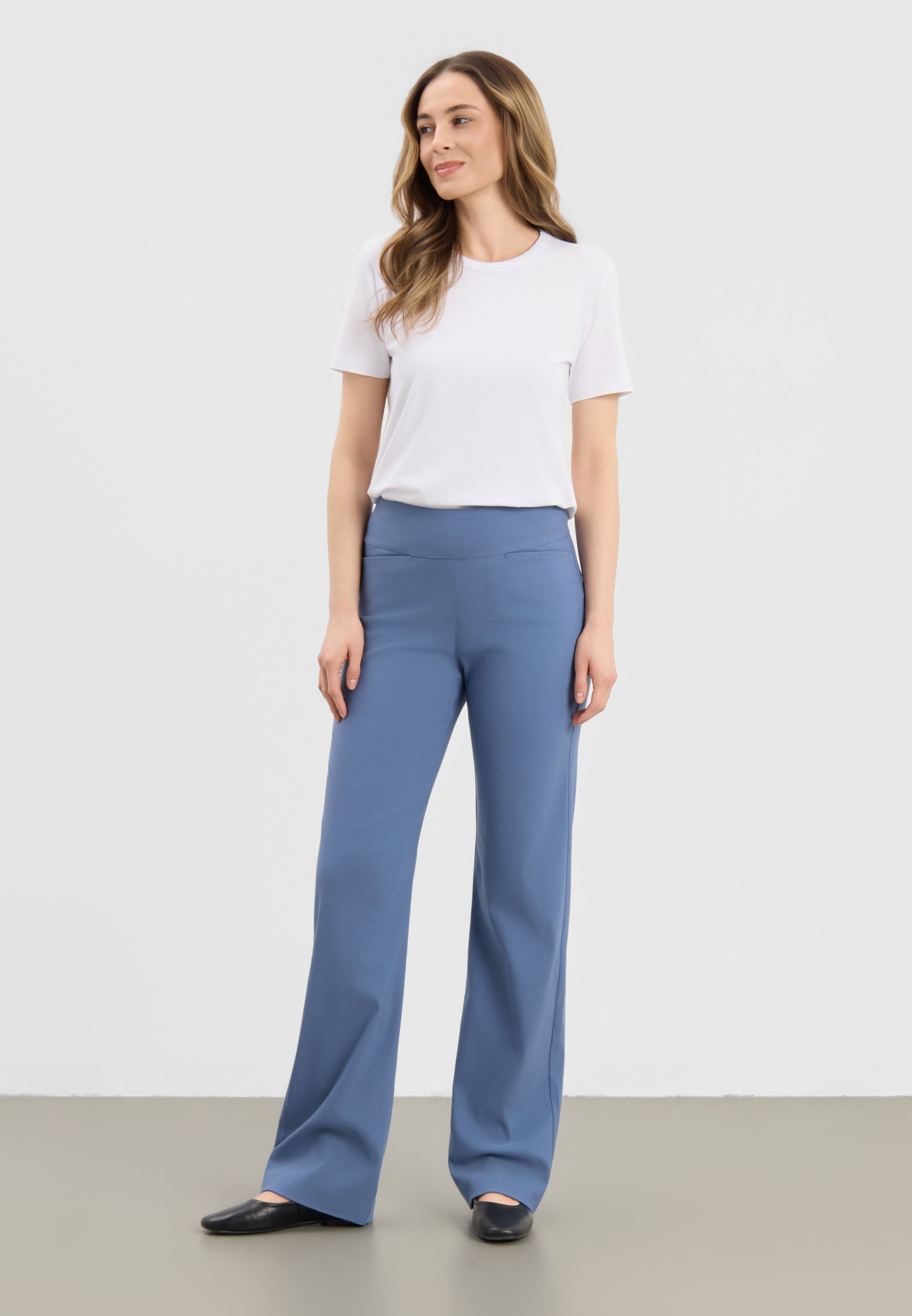 LAURIE Thea Straight - Long Length Straight 44000 Blue